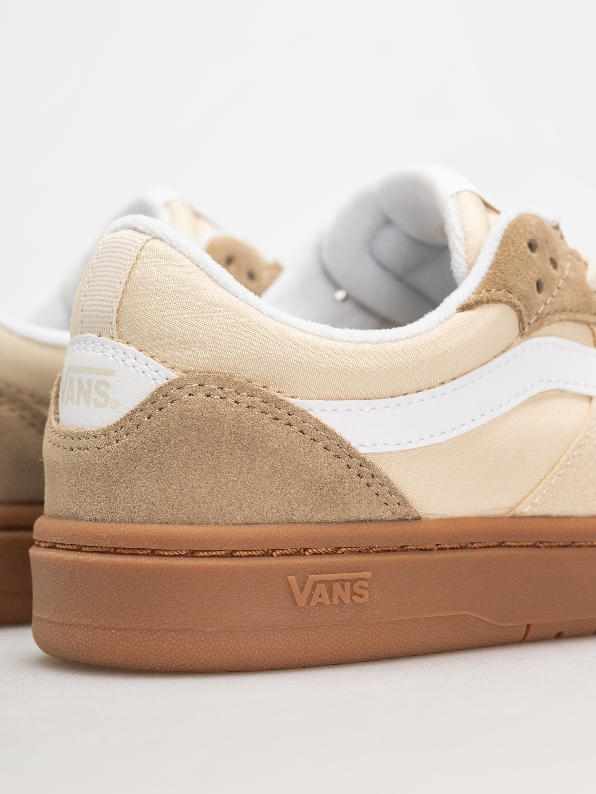 Boty Vans Cruze 3.0 (khaki/gum)
