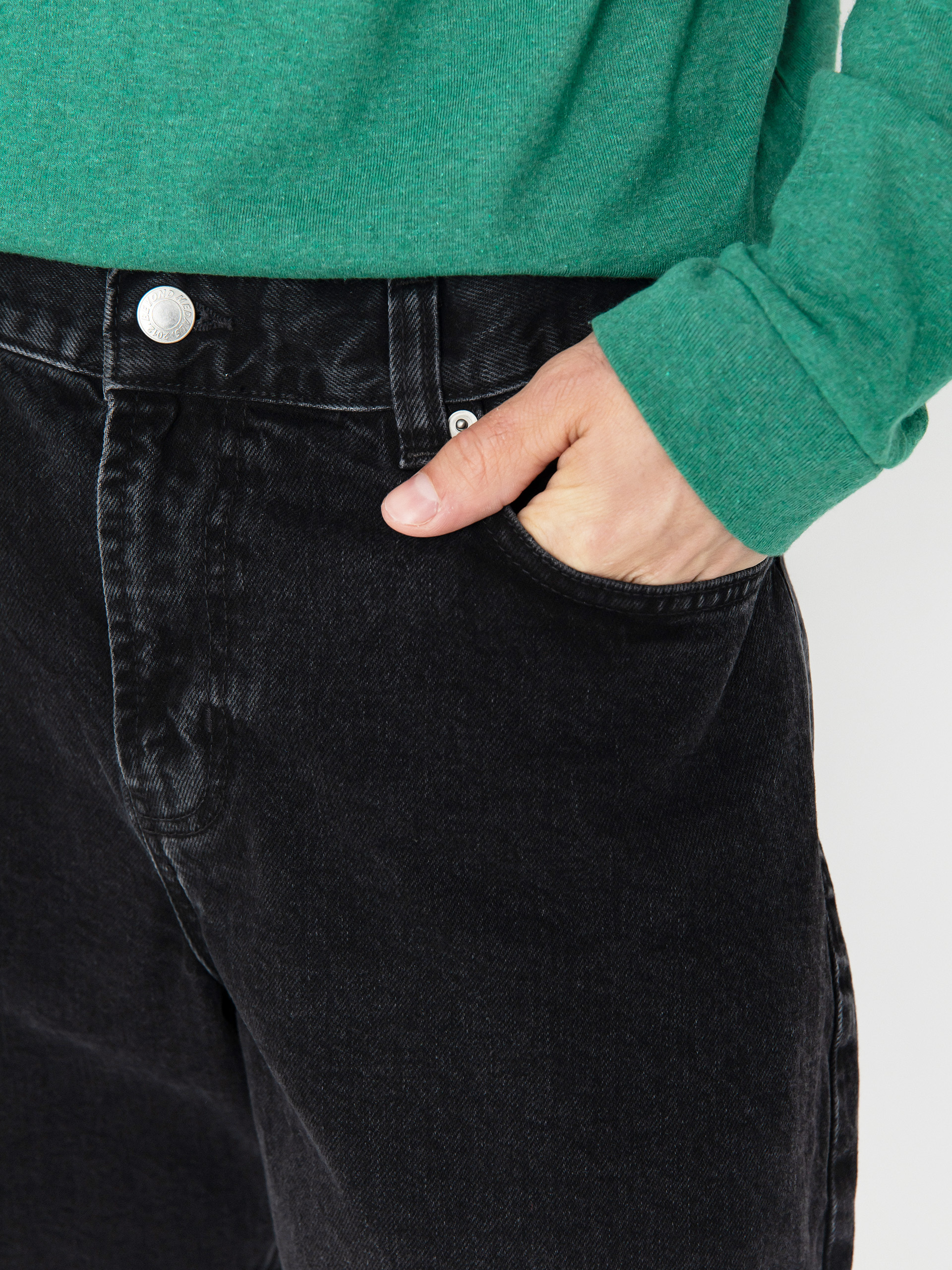 Kalhoty Beyond Medals Loose Jeans (black)