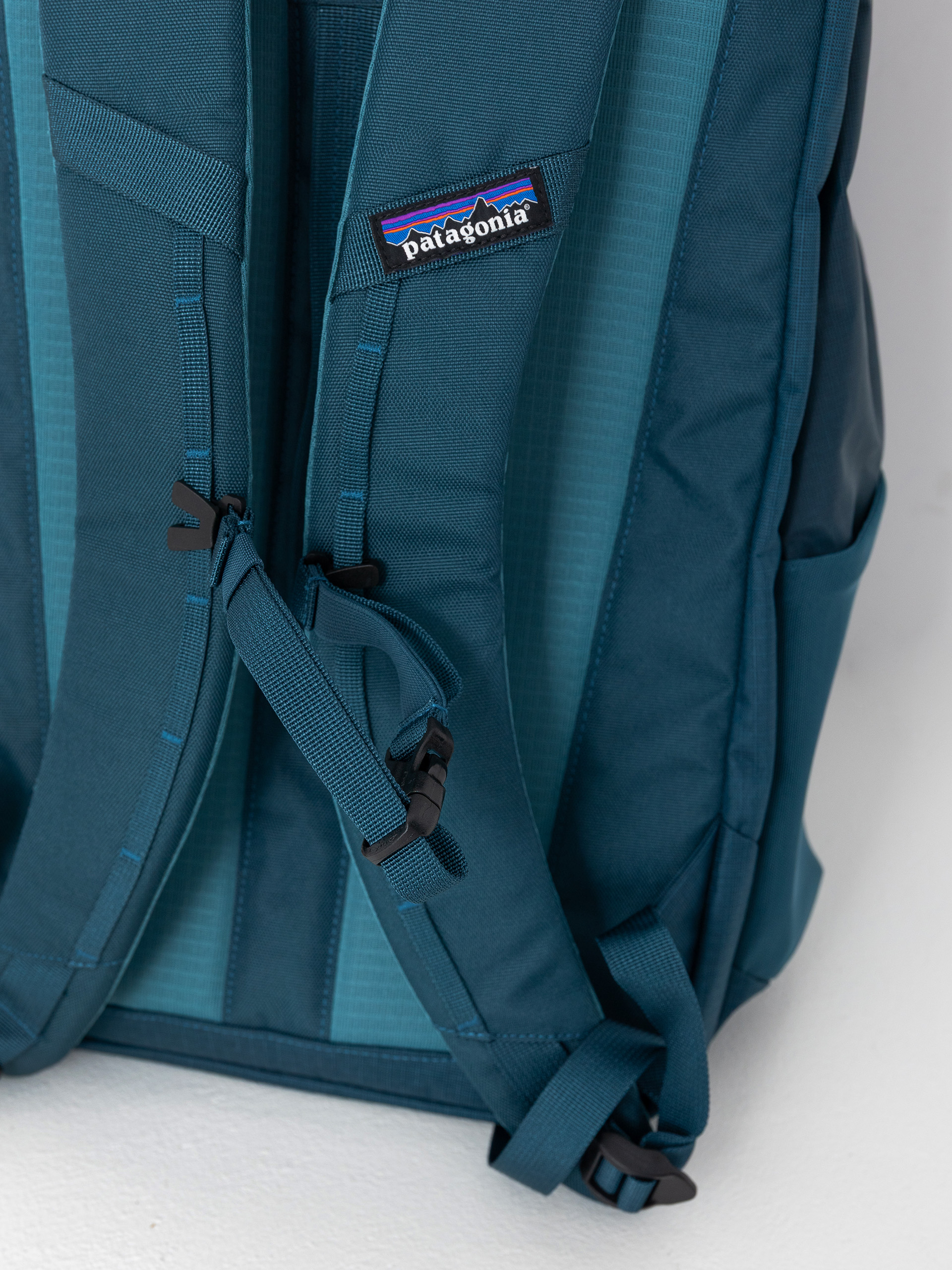 Batoh Patagonia Black Hole Pack 32L (tidal teal)