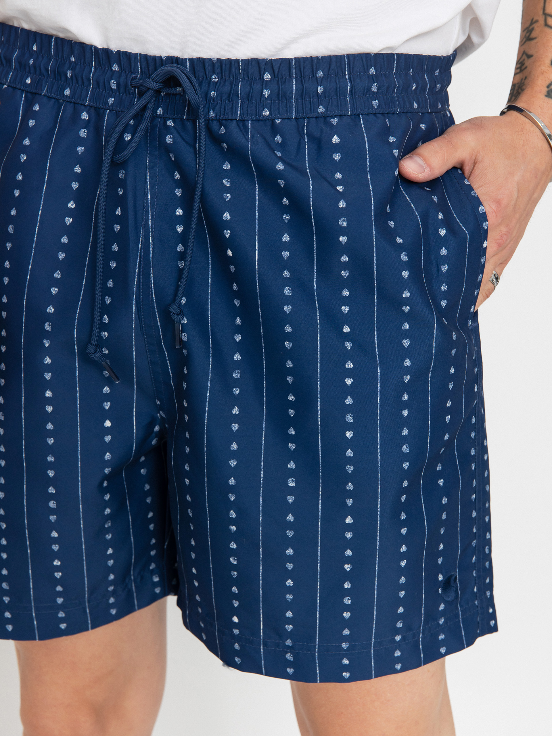 Kraťasy Carhartt WIP Chase Swim (heart c pinstripe/ink/natural)