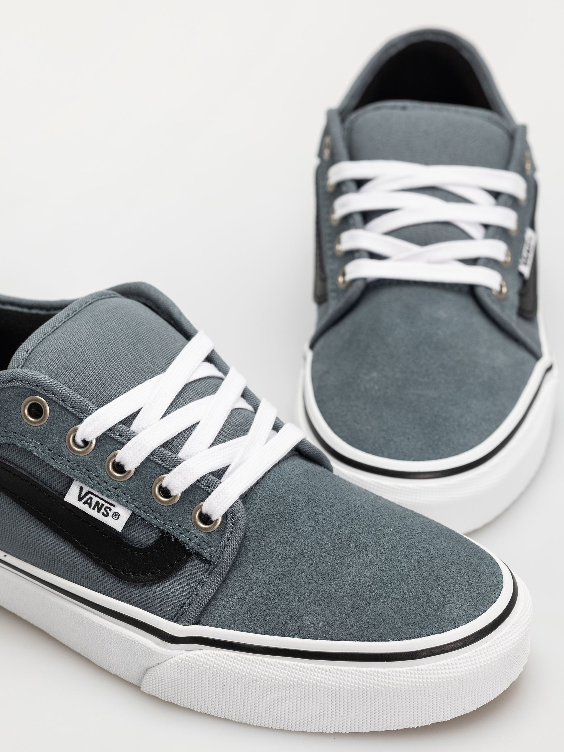 Boty Vans Skate Chukka Low Sidestripe (black/slate blue)
