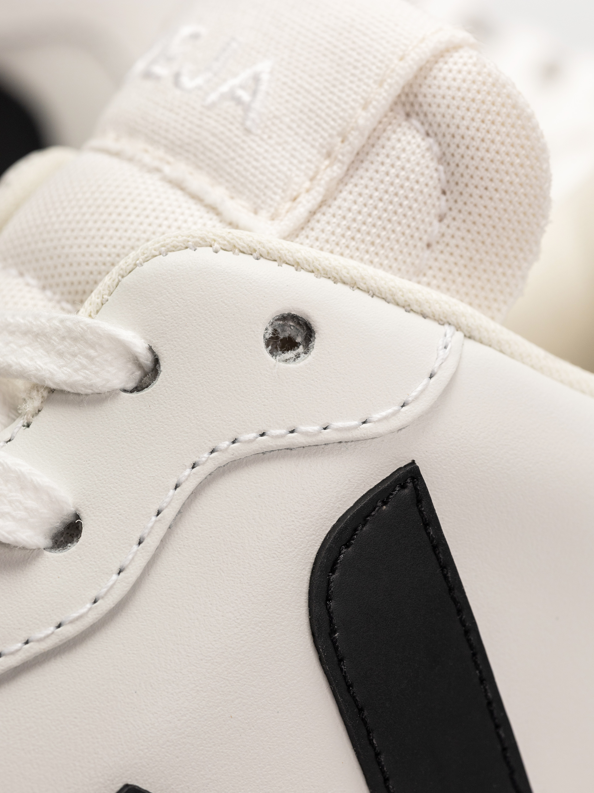 Boty Veja V-10 Wmn (extra white black)