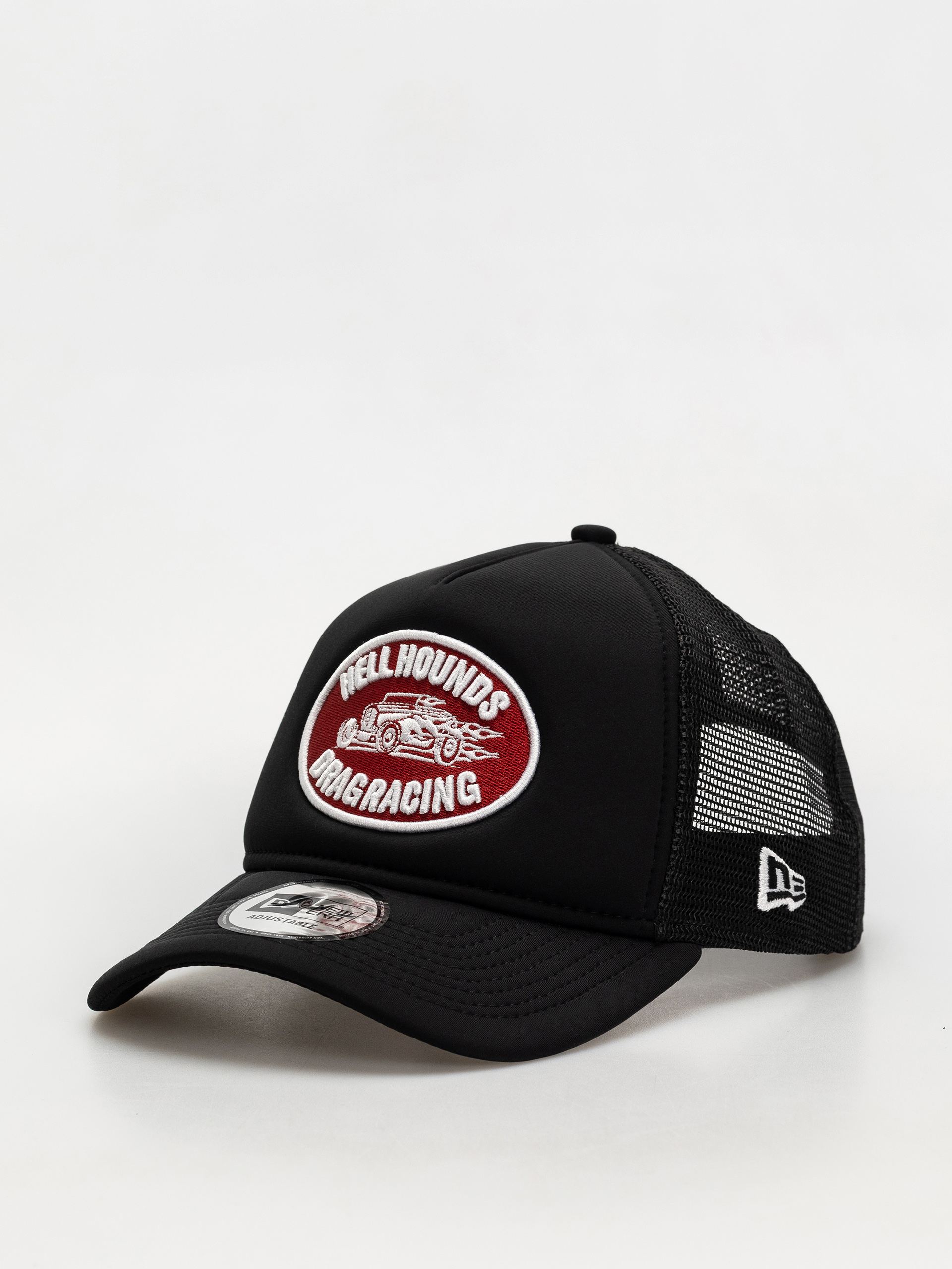 Kšiltovka  New Era Graphic Patch Trucker (black)