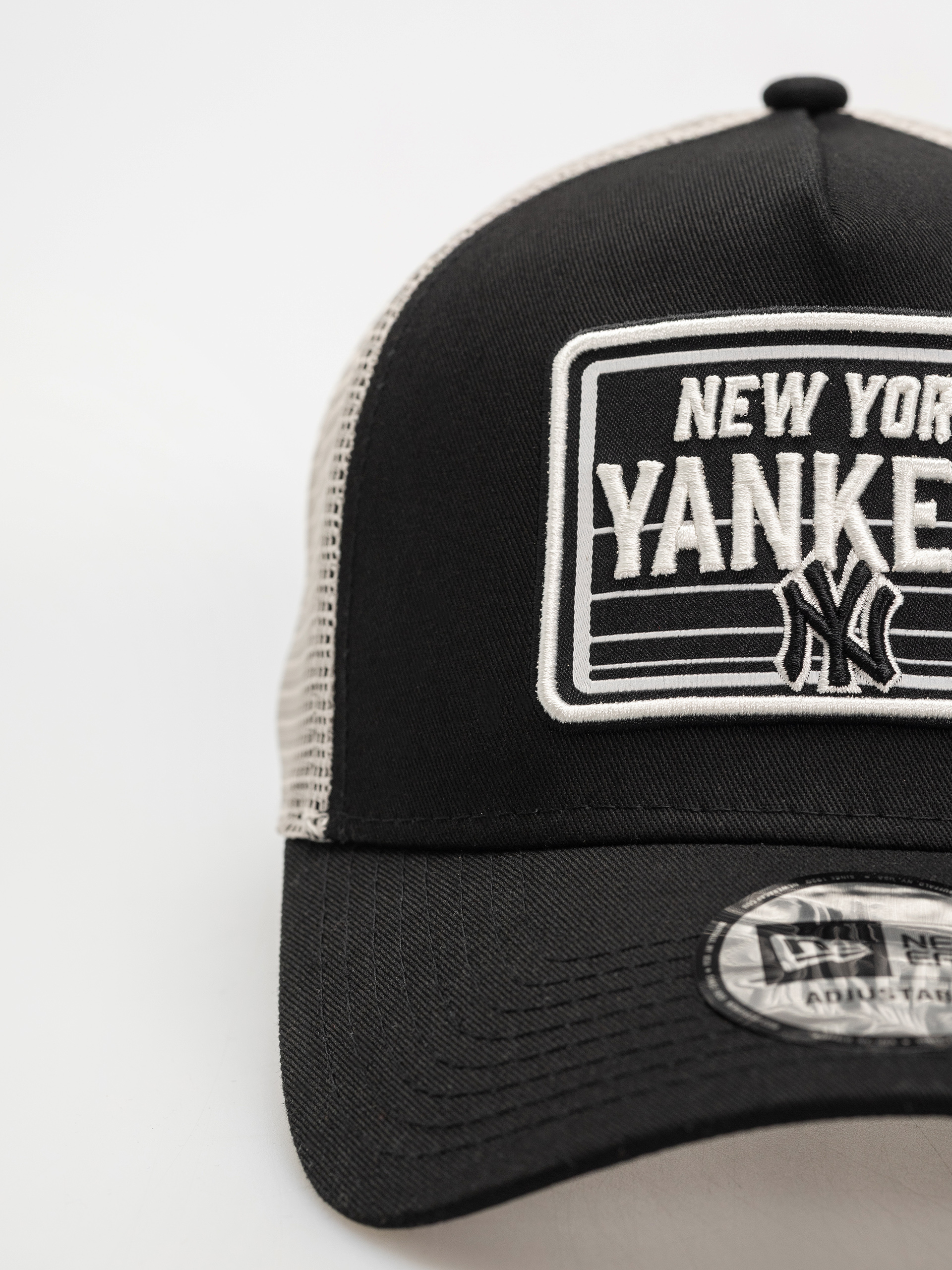 Kšiltovka  New Era MLB Patch Trucker New York Yankees (black)