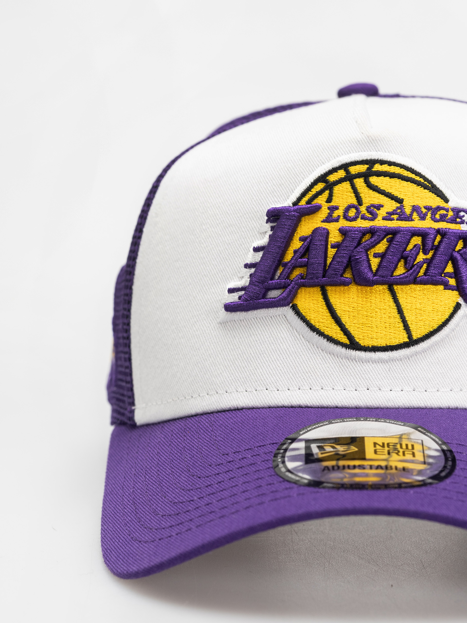 Kšiltovka  New Era NBA Side Patch Trucker Los Angeles Lakers (violet/white)