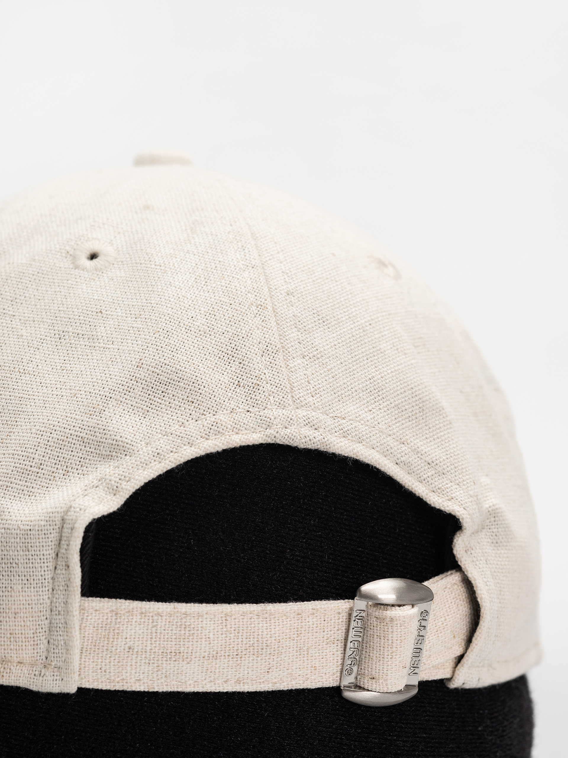 Kšiltovka  New Era Linen 9Twenty New York Yankees (stone chalk)