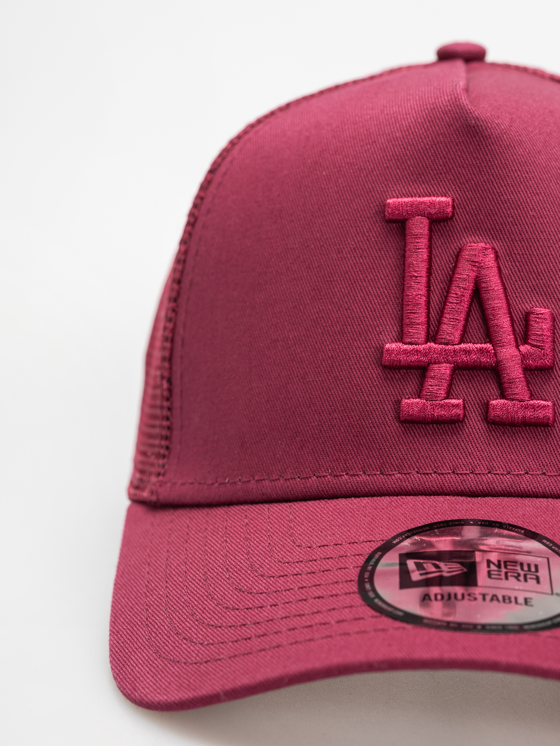 Kšiltovka  New Era League Essential Trucker Los Angeles Dodgers (cherry)