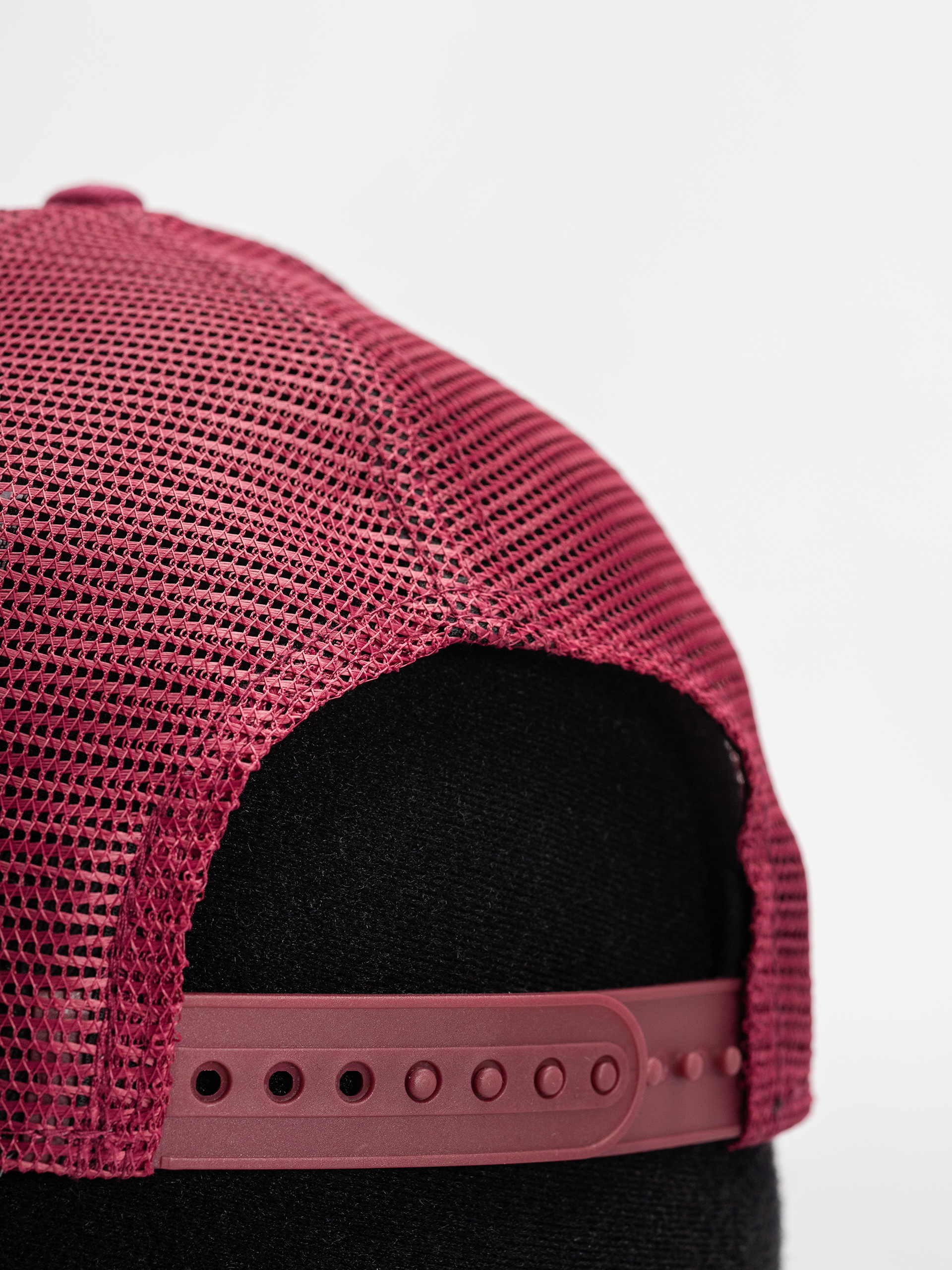 Kšiltovka  New Era League Essential Trucker Los Angeles Dodgers (cherry)