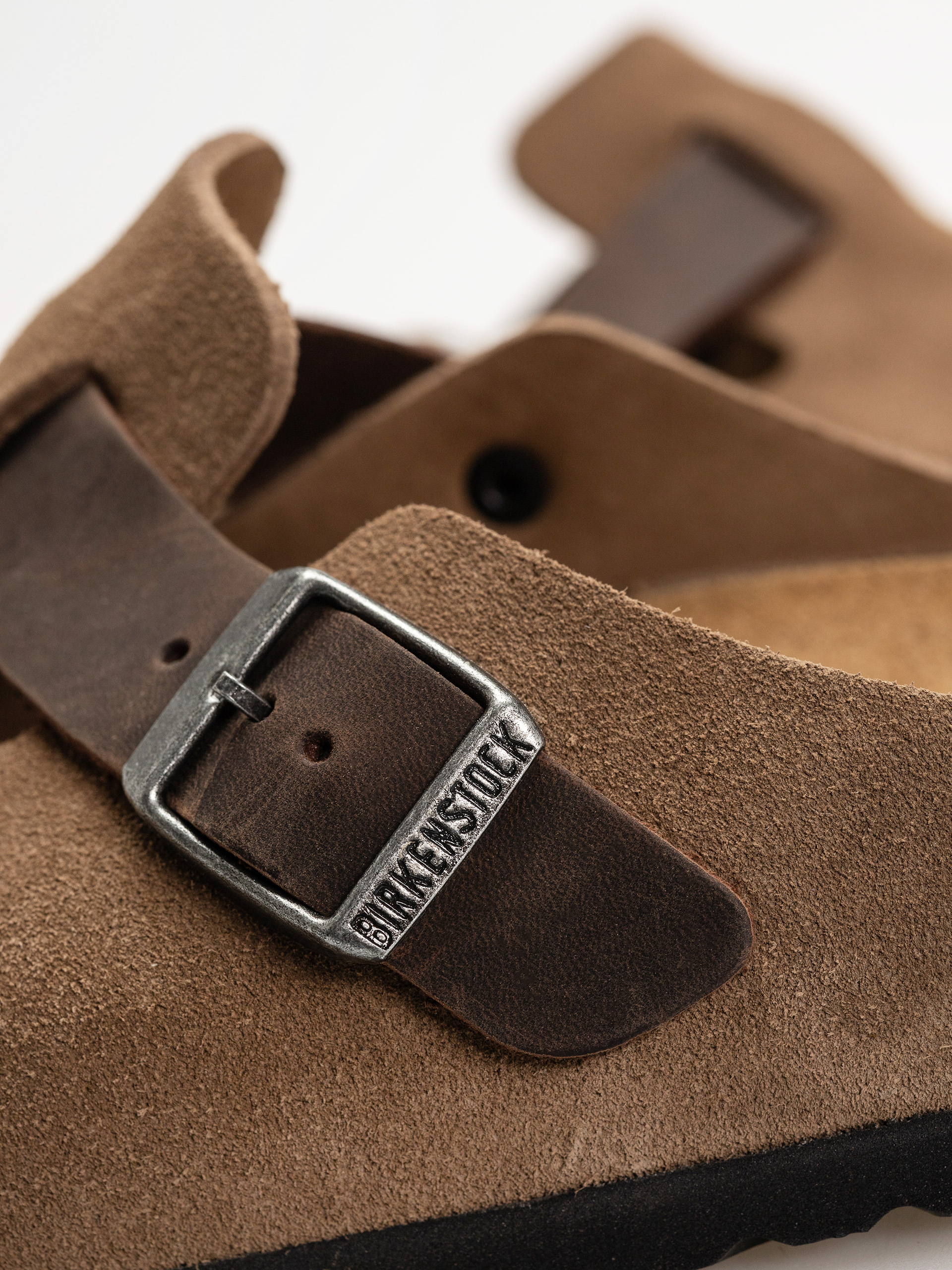 Plážovky Birkenstock Boston Suede & Oiled Leather Regular (dark tea)