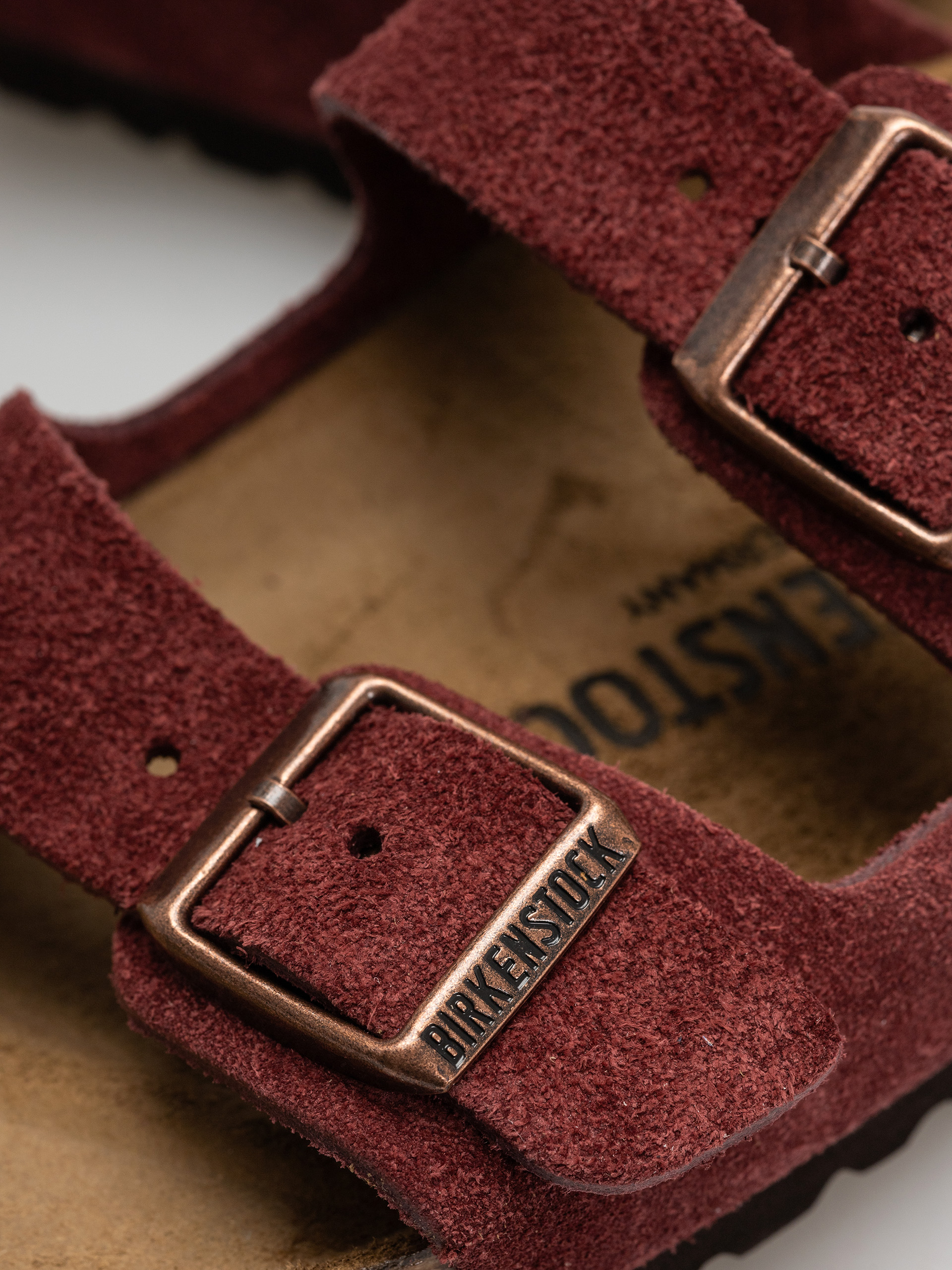 Plážovky Birkenstock Arizona Suede Leather Narrow Wmn (zinfandel)