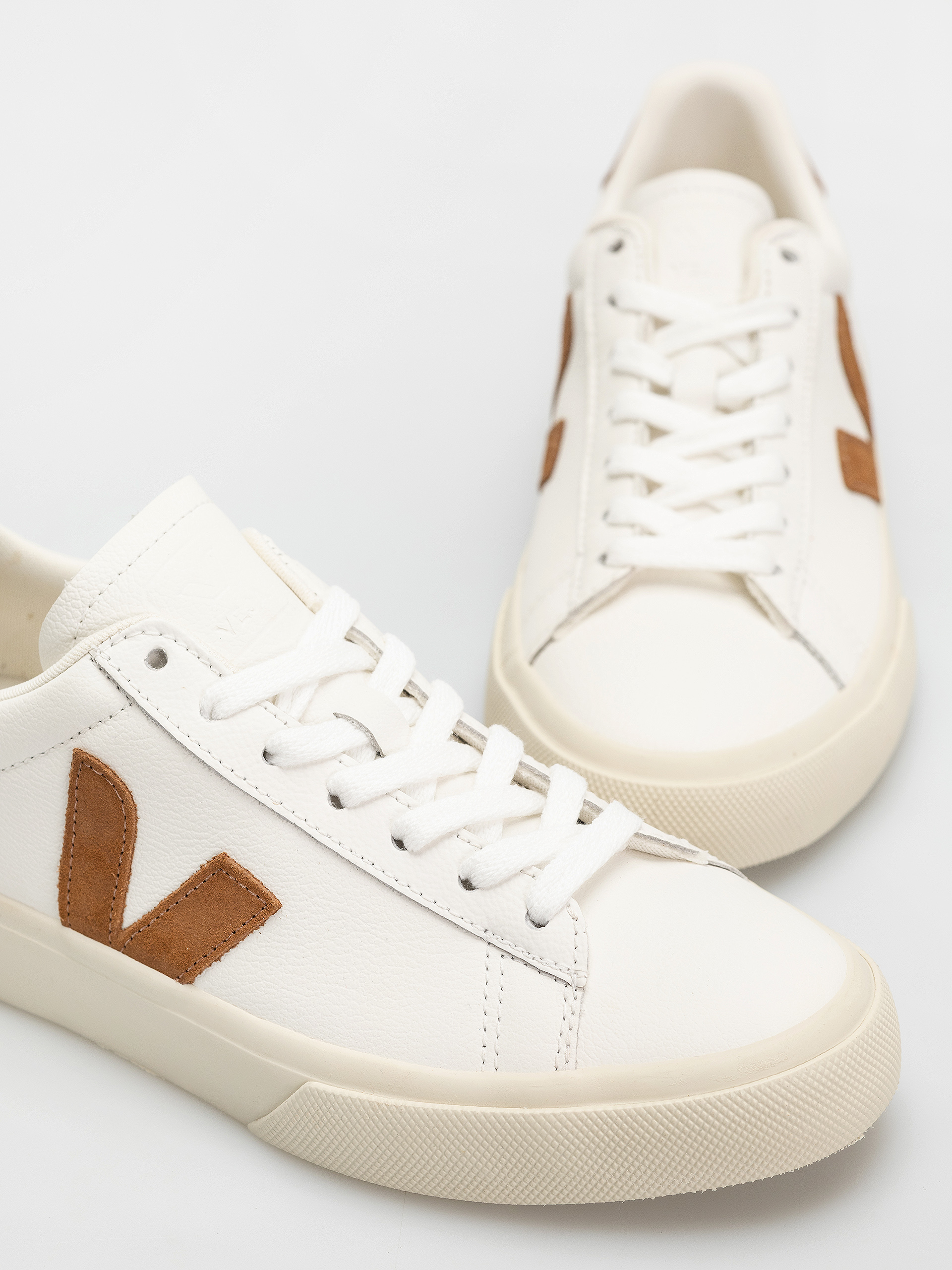 Boty Veja Campo Wmn (white cognac)