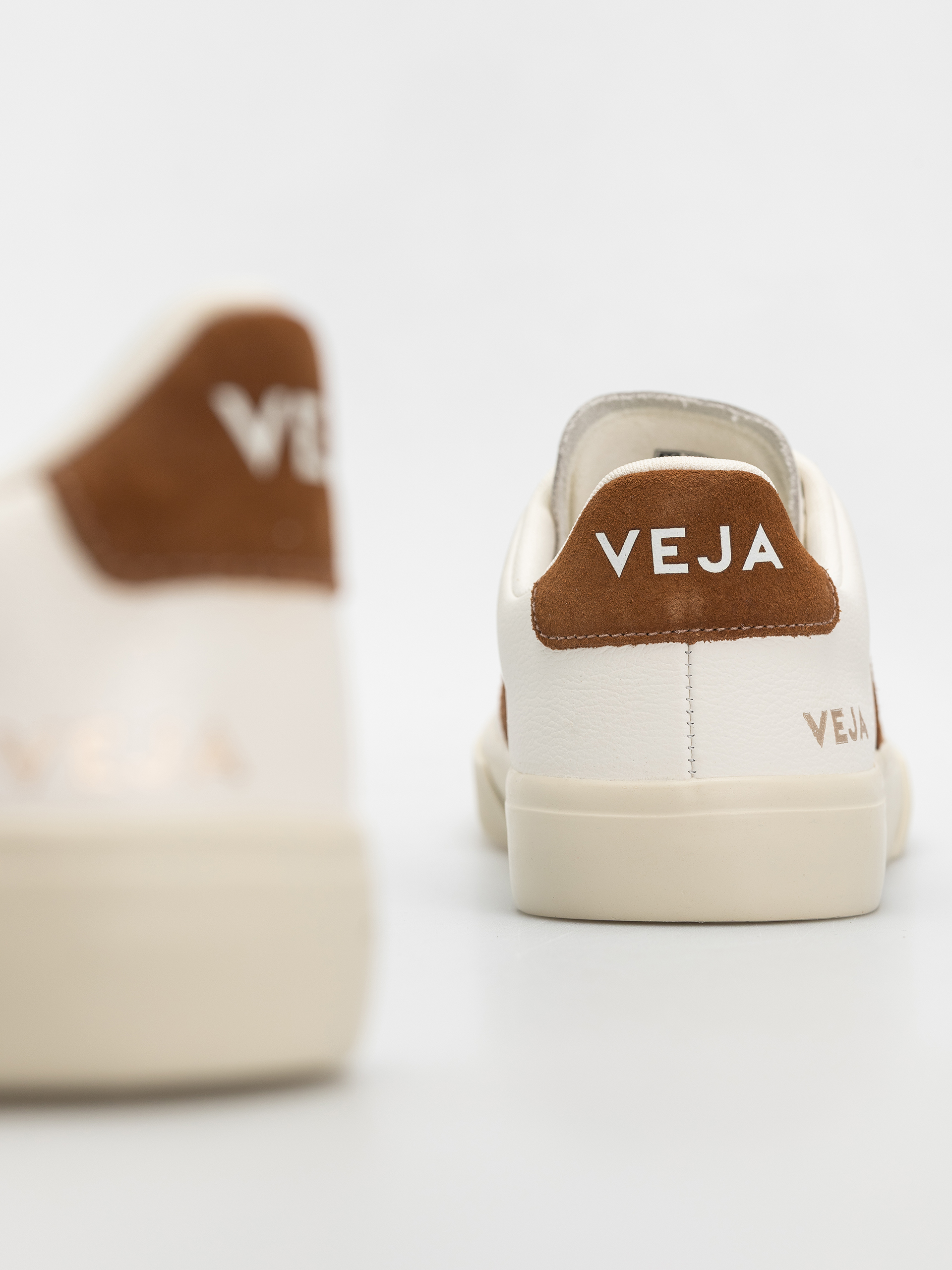 Boty Veja Campo Wmn (white cognac)