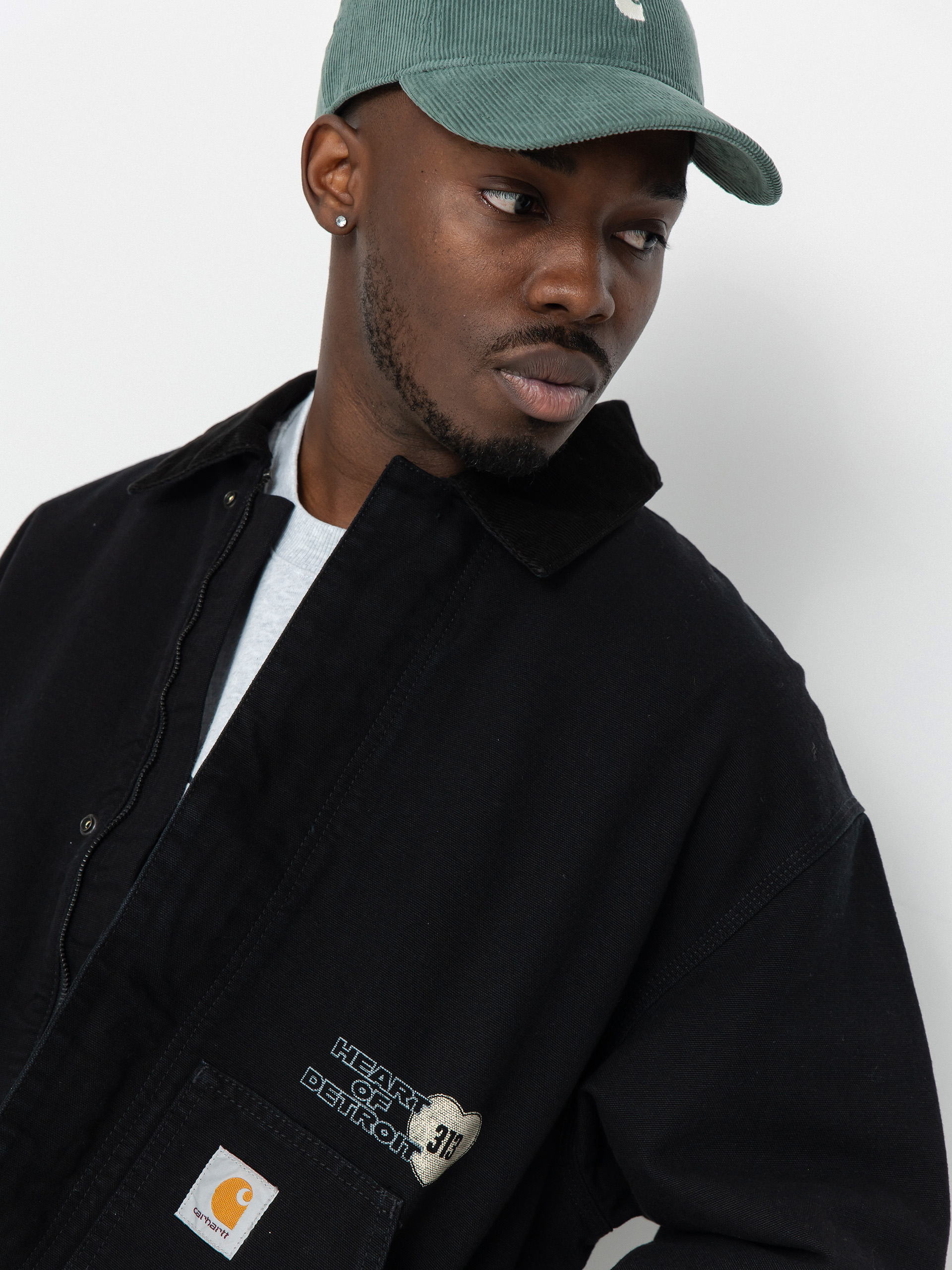 Bunda Carhartt WIP OG Arcan Graphic (black/black/heavy stone wash)