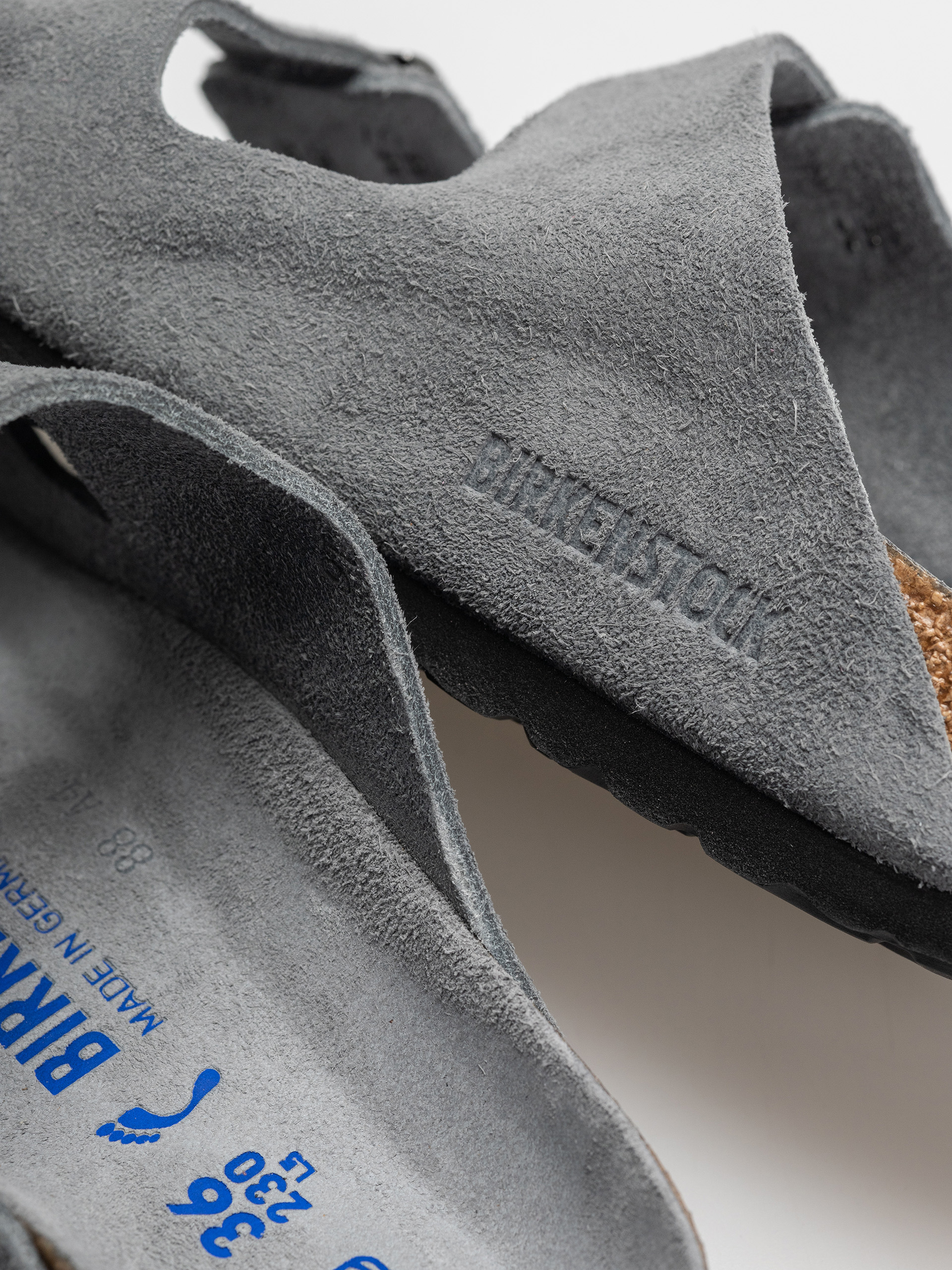 Plážovky Birkenstock Arizona Suede Leather Narrow Wmn (basalt gray)