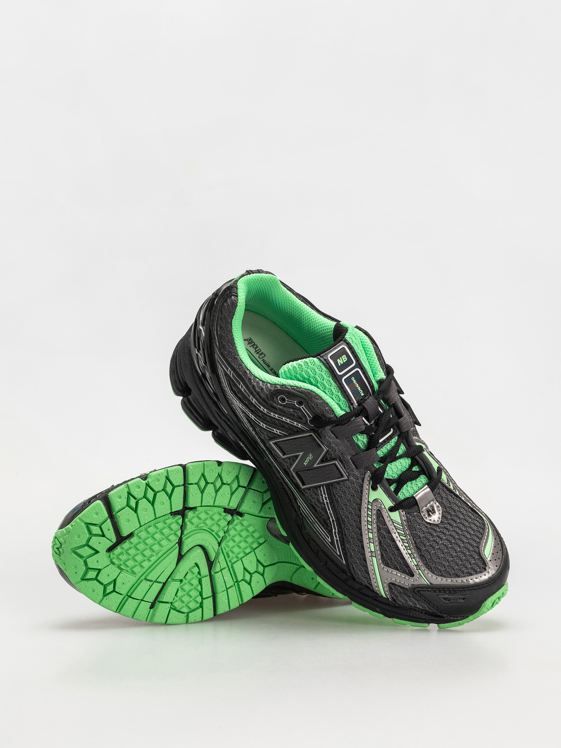 Boty New Balance 1906 (dark silver metallic)