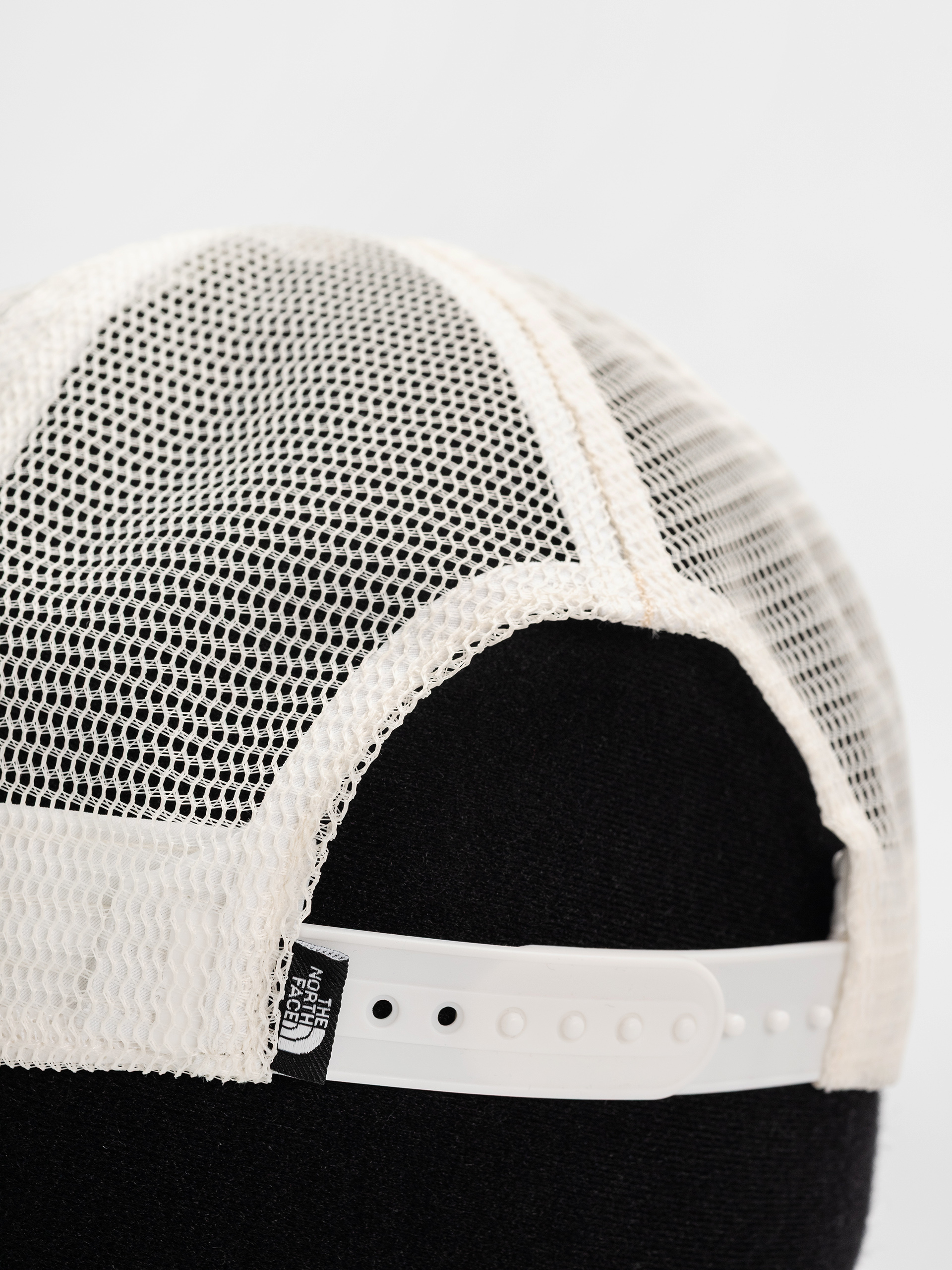 Kšiltovka  The North Face Tnf Logo Trucker (khaki stone/tnf white)