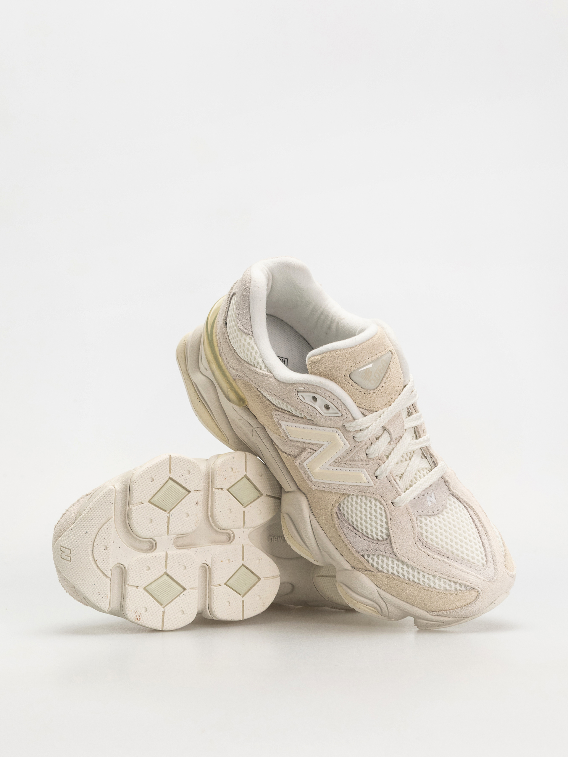 Boty New Balance 9060 JR (angora)