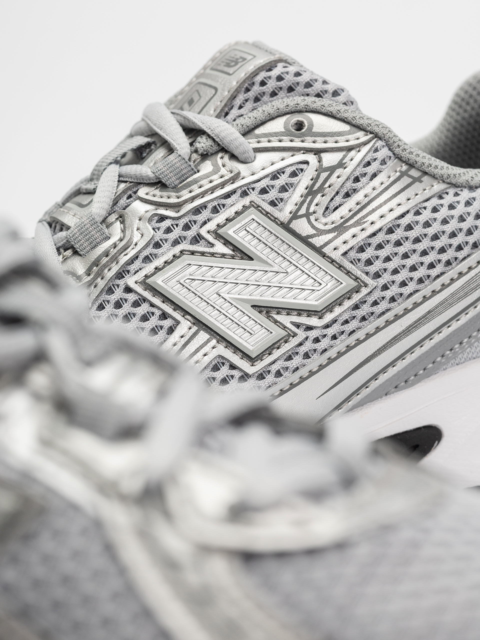 Boty New Balance 740 JR (raincloud)