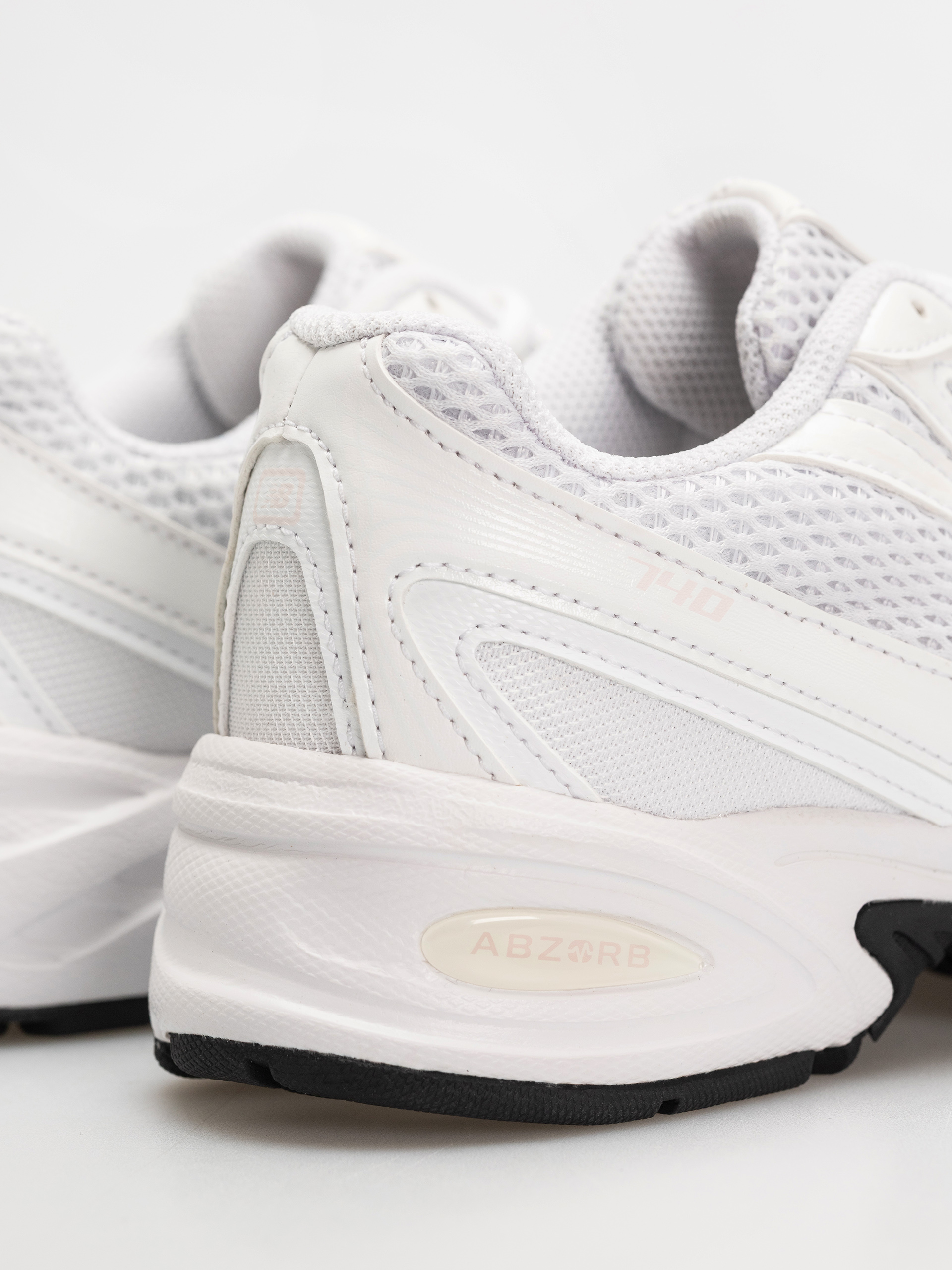 Boty New Balance 740 JR (white)