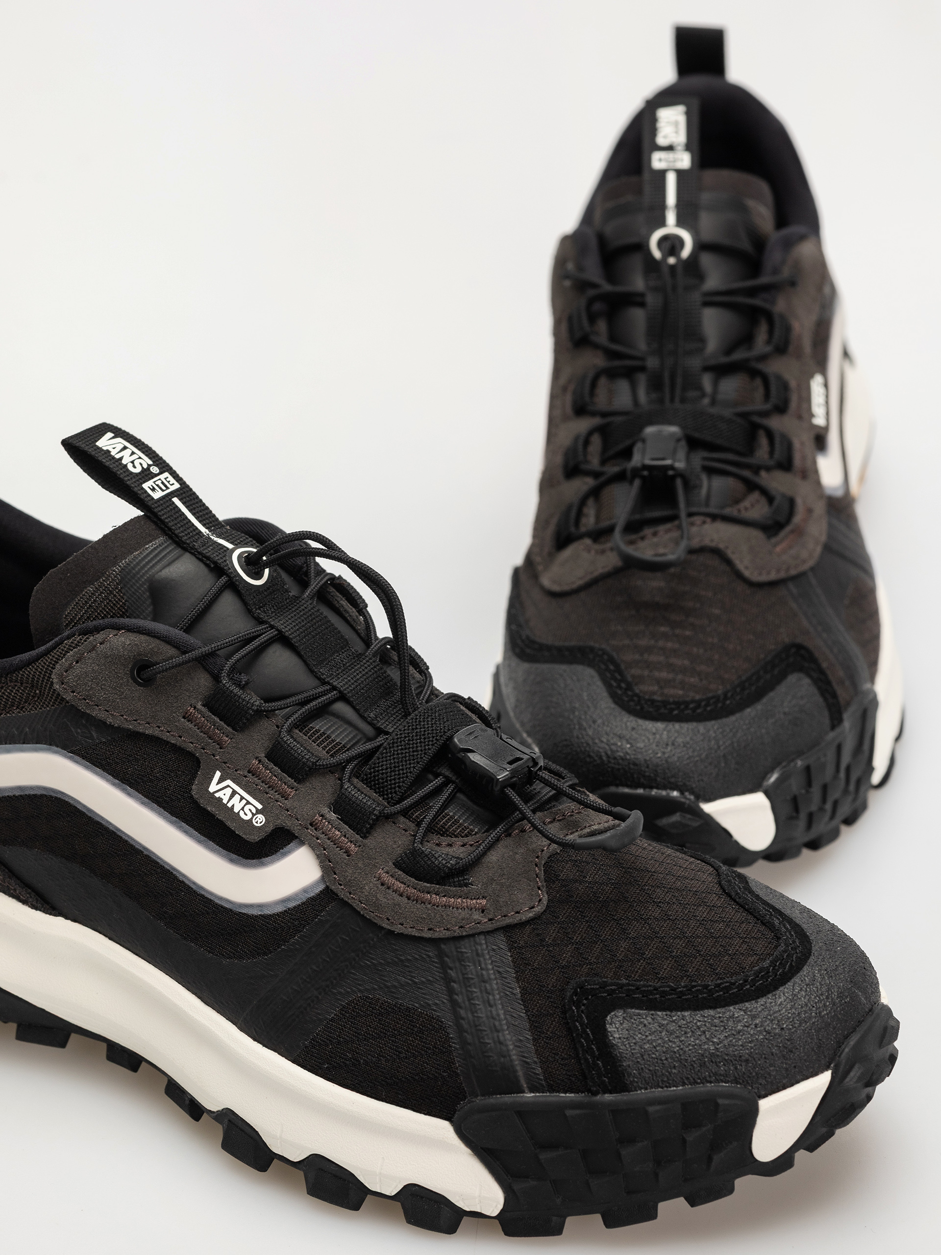 Boty Vans Mte Crosspath Xc (washed black)