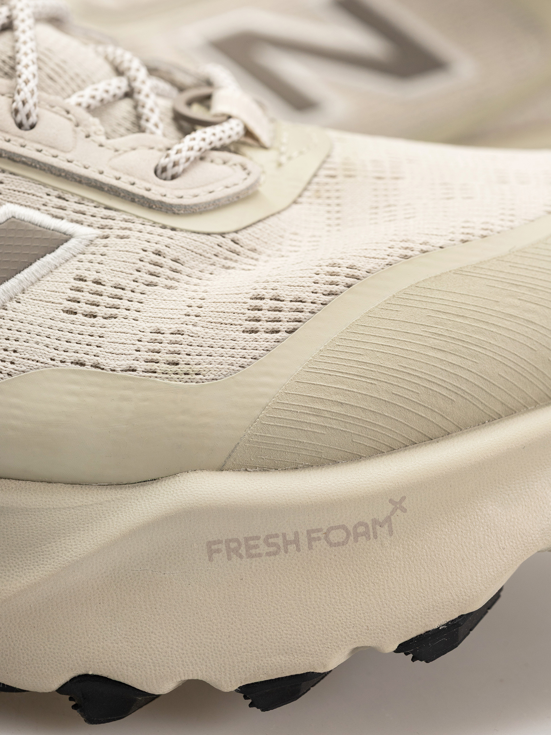 Boty New Balance Fresh Foam X Hierro V9 Hiker Gore-Tex (shipyard)