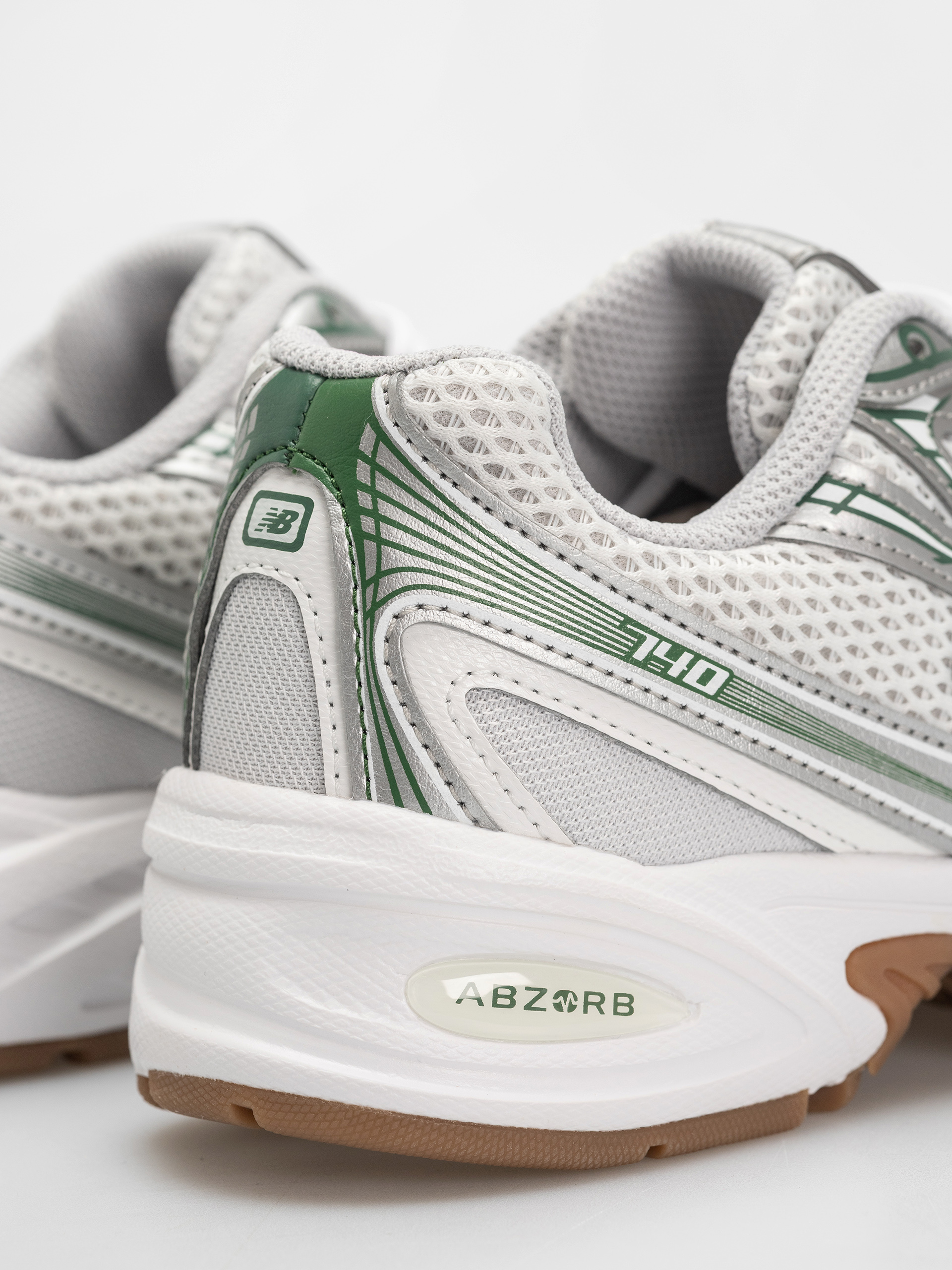 Boty New Balance 740 JR (silver metallic)