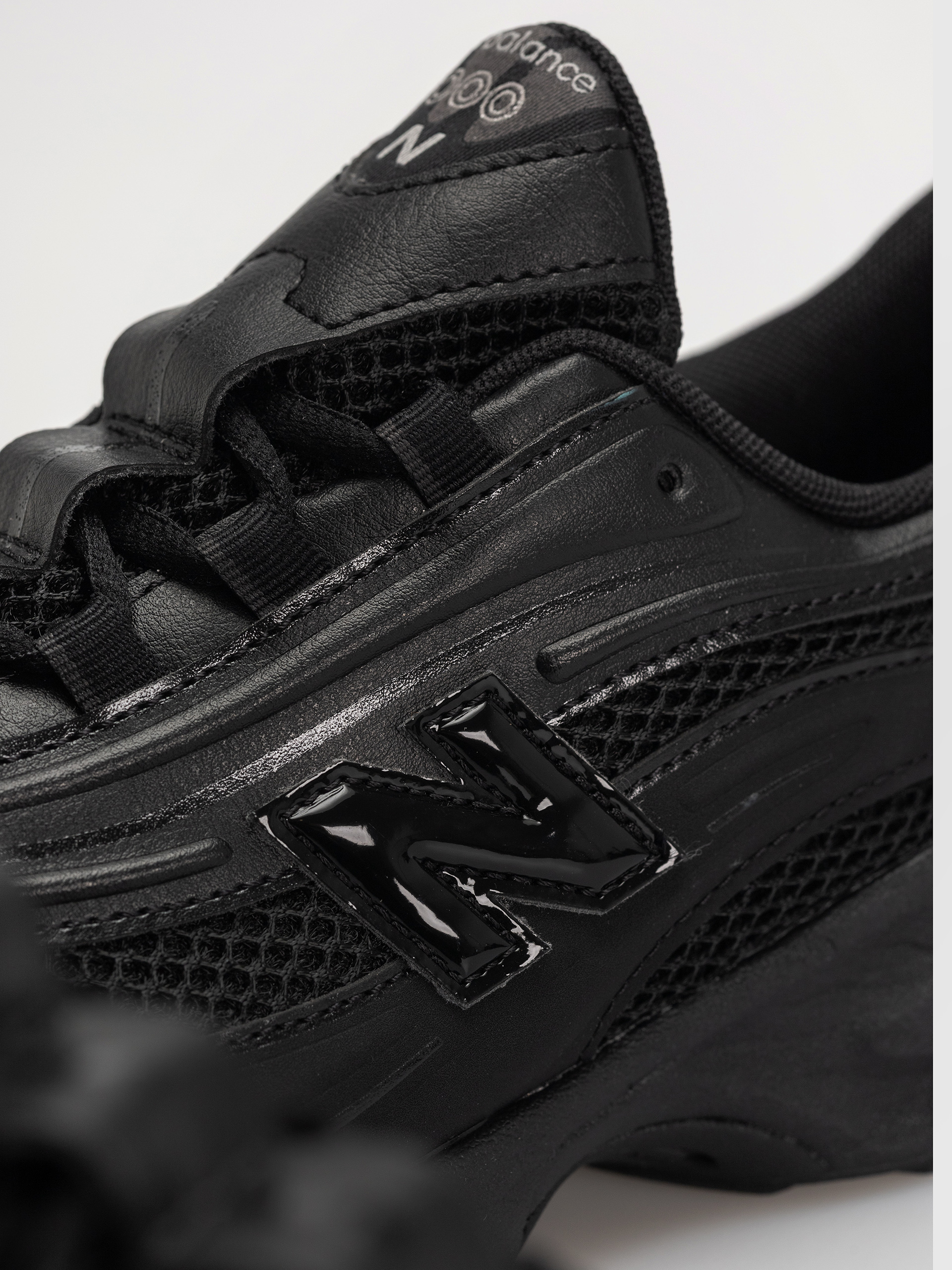 Boty New Balance 1000 JR (black)