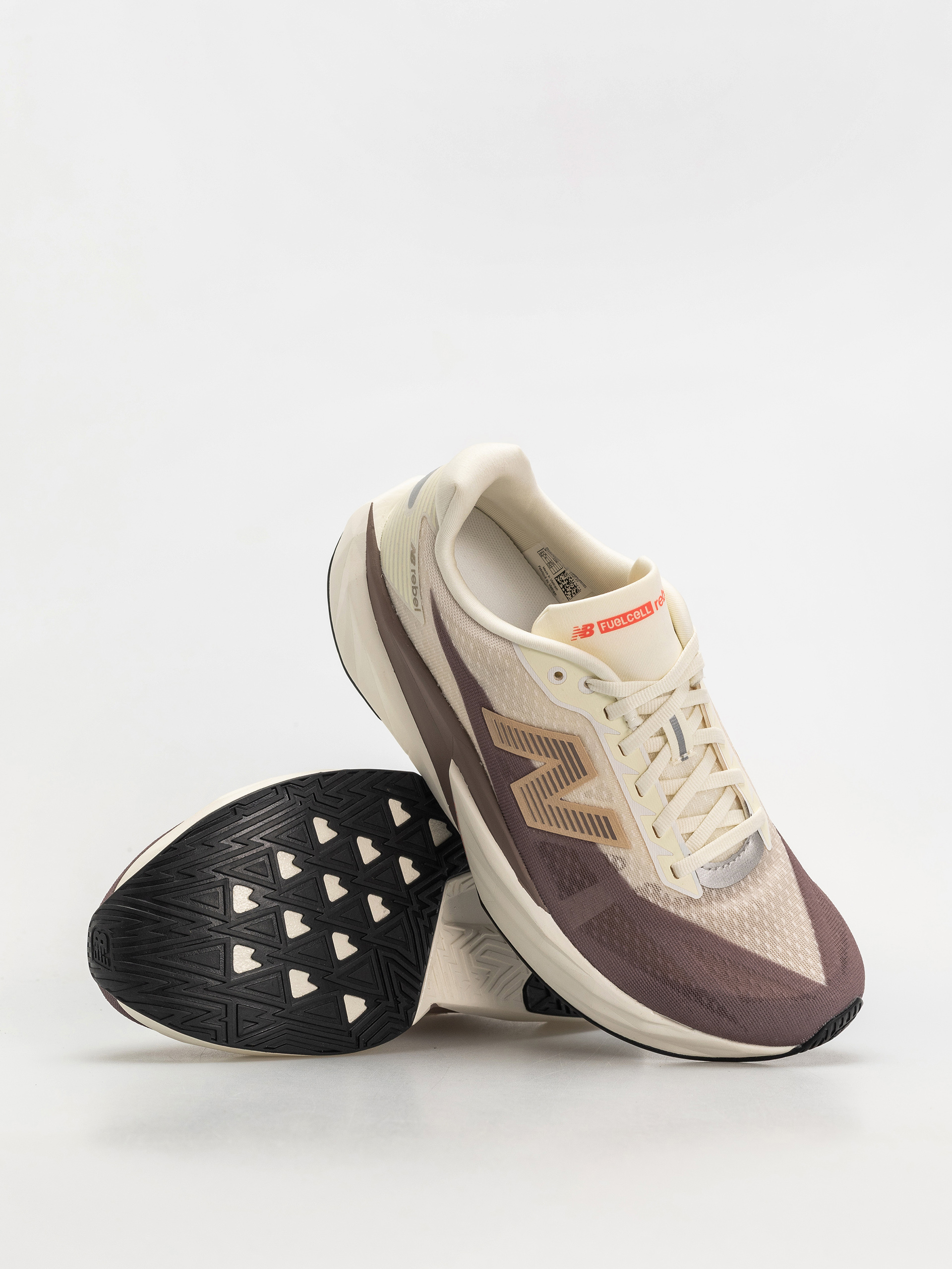 Boty New Balance Fuelcell Rebel V5 (angora)