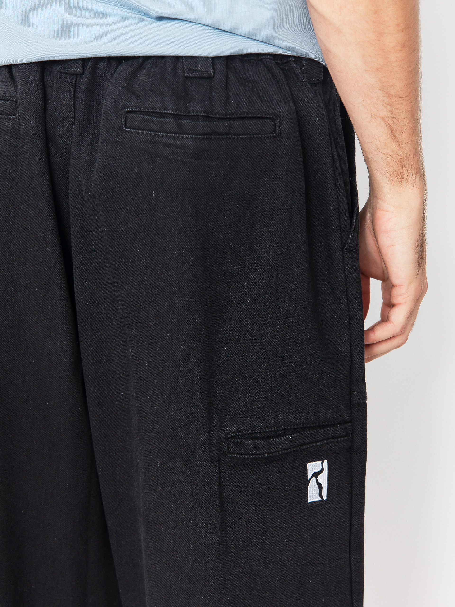 Kalhoty Poetic Collective Painter (black denim wash)