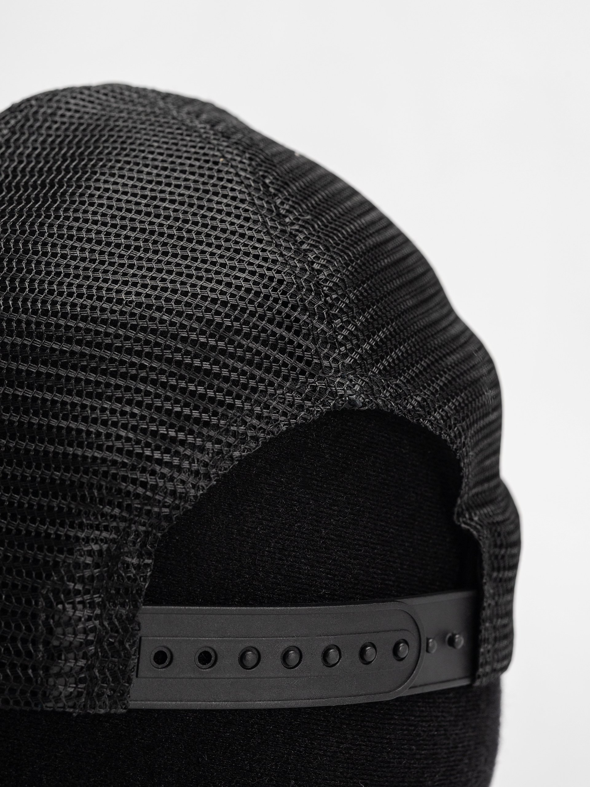 Kšiltovka  Carhartt WIP Heart Patch Trucker (black)