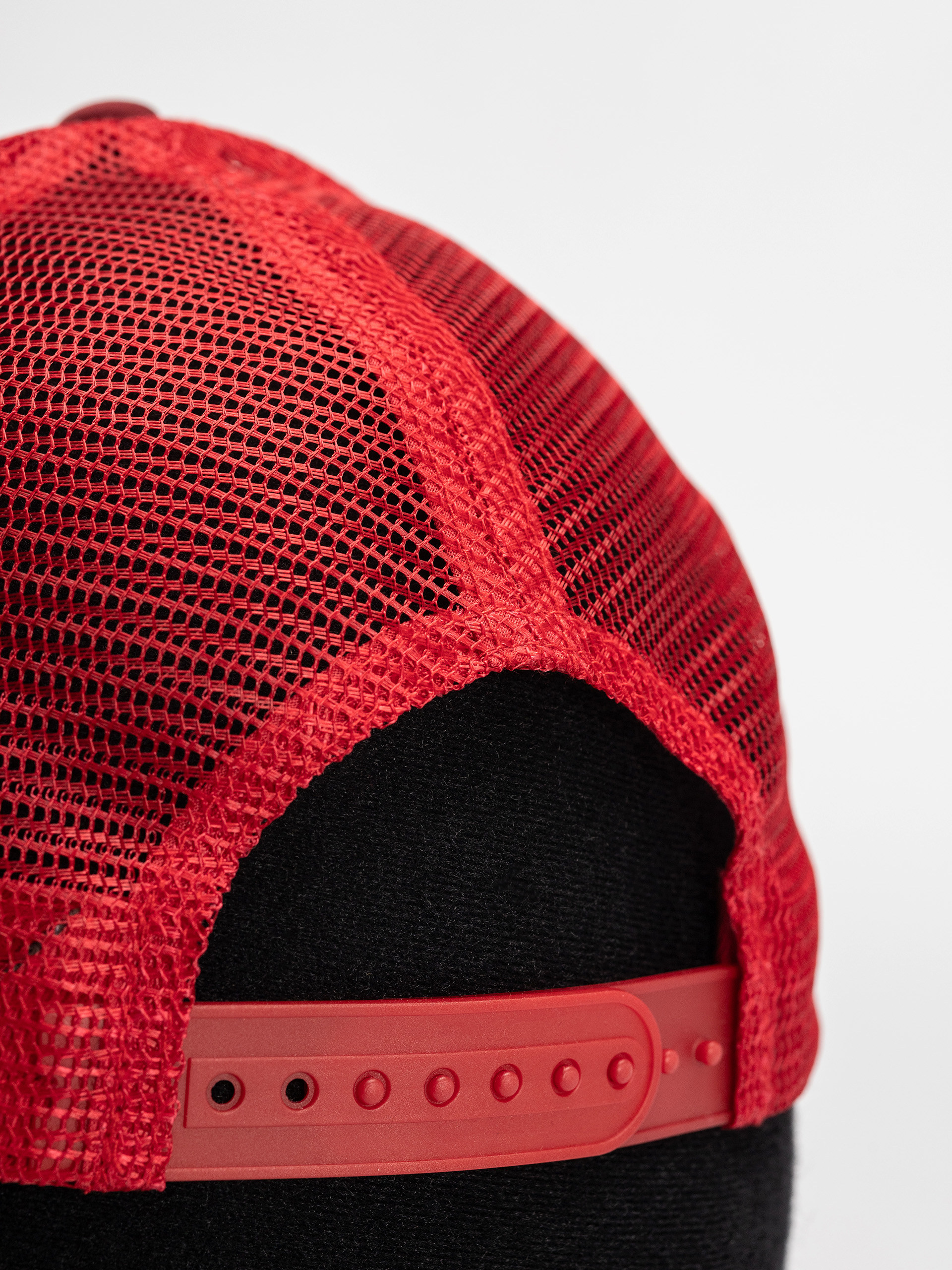 Kšiltovka  Carhartt WIP Heart Patch Trucker (scarlet)