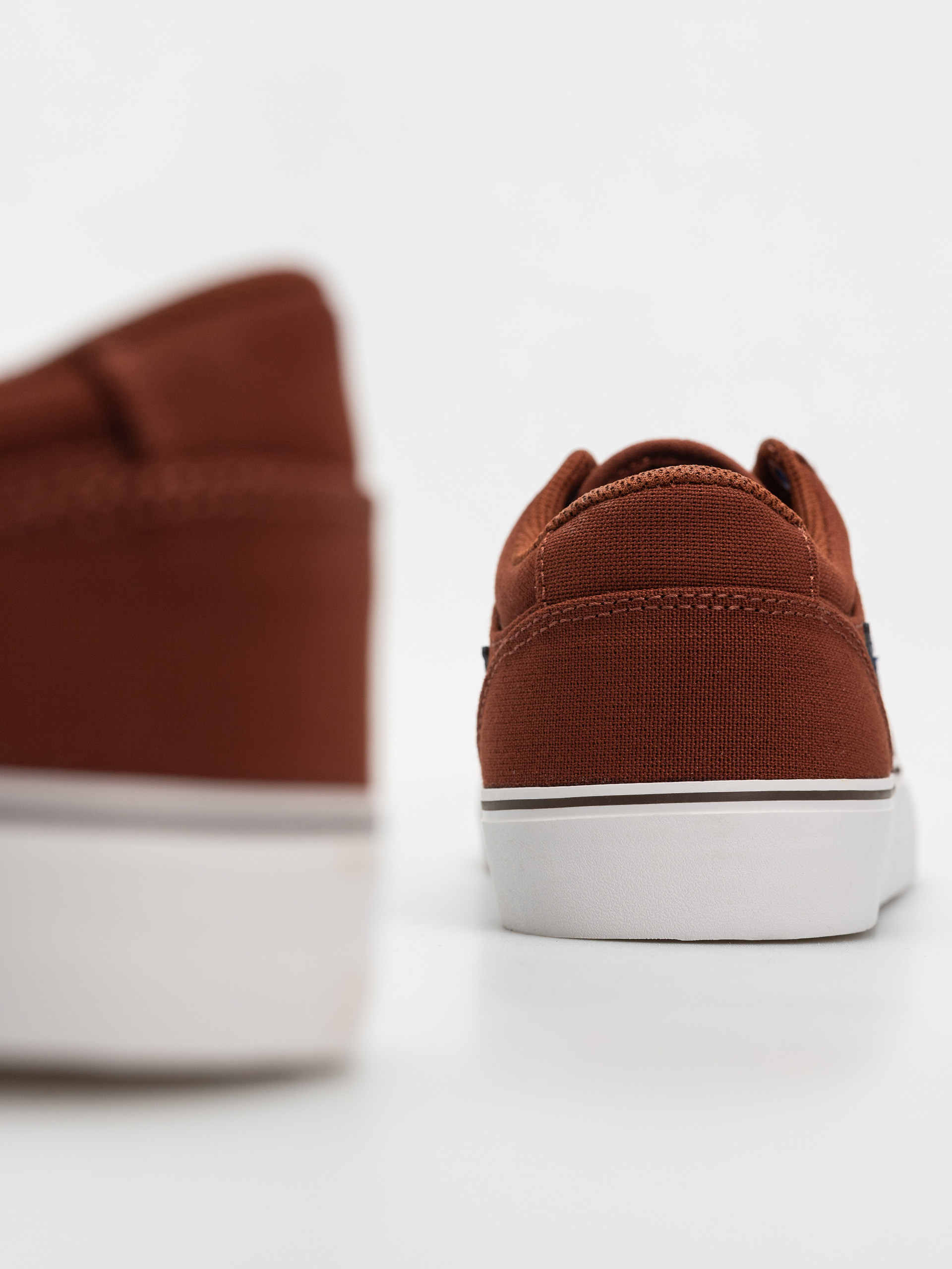 Boty Nike SB Chron 2 Canvas (cinnamon/midnight navy vast grey)