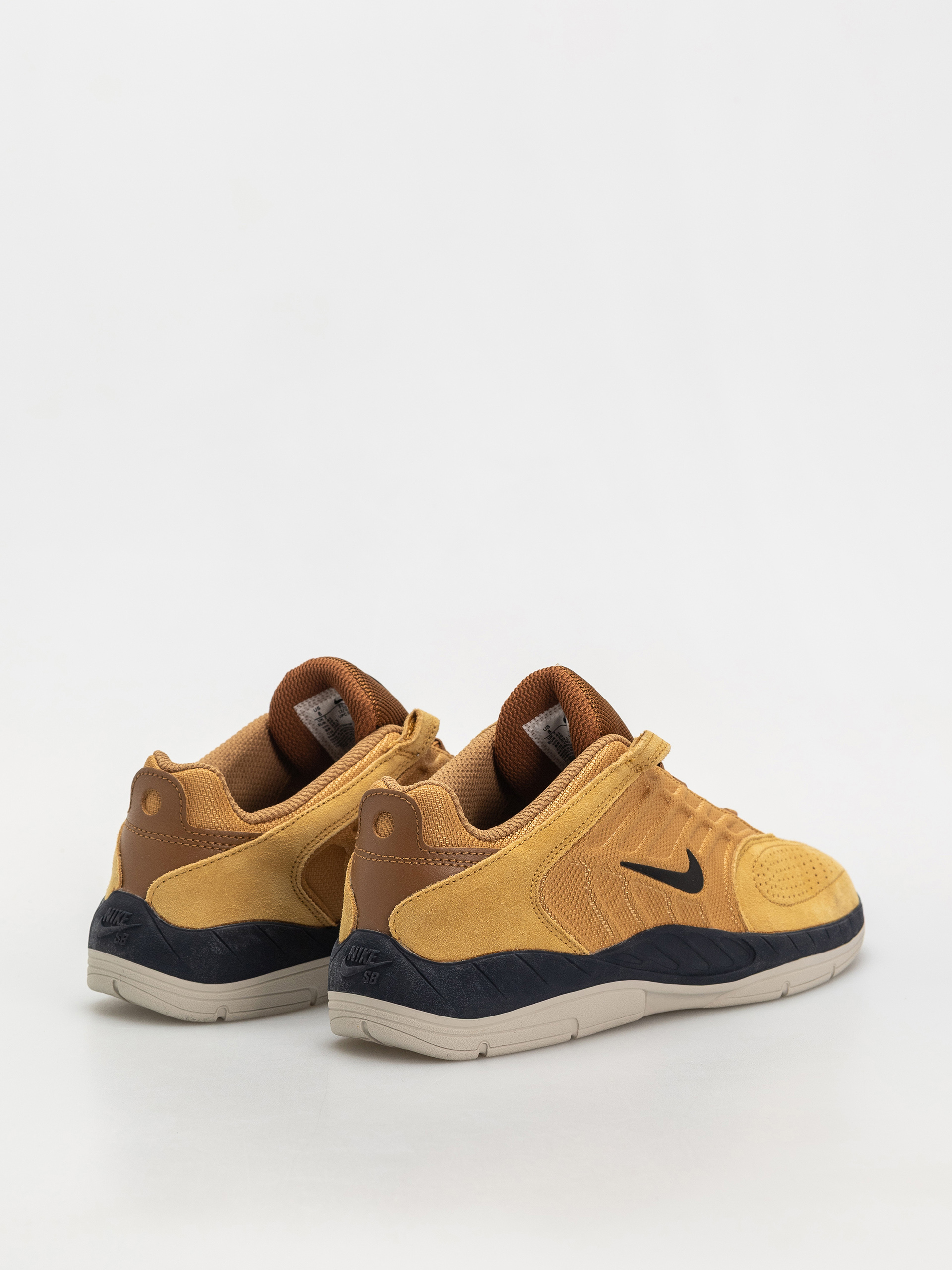 Boty Nike SB Vertebrae (wheat/black lt british tan obsidian)