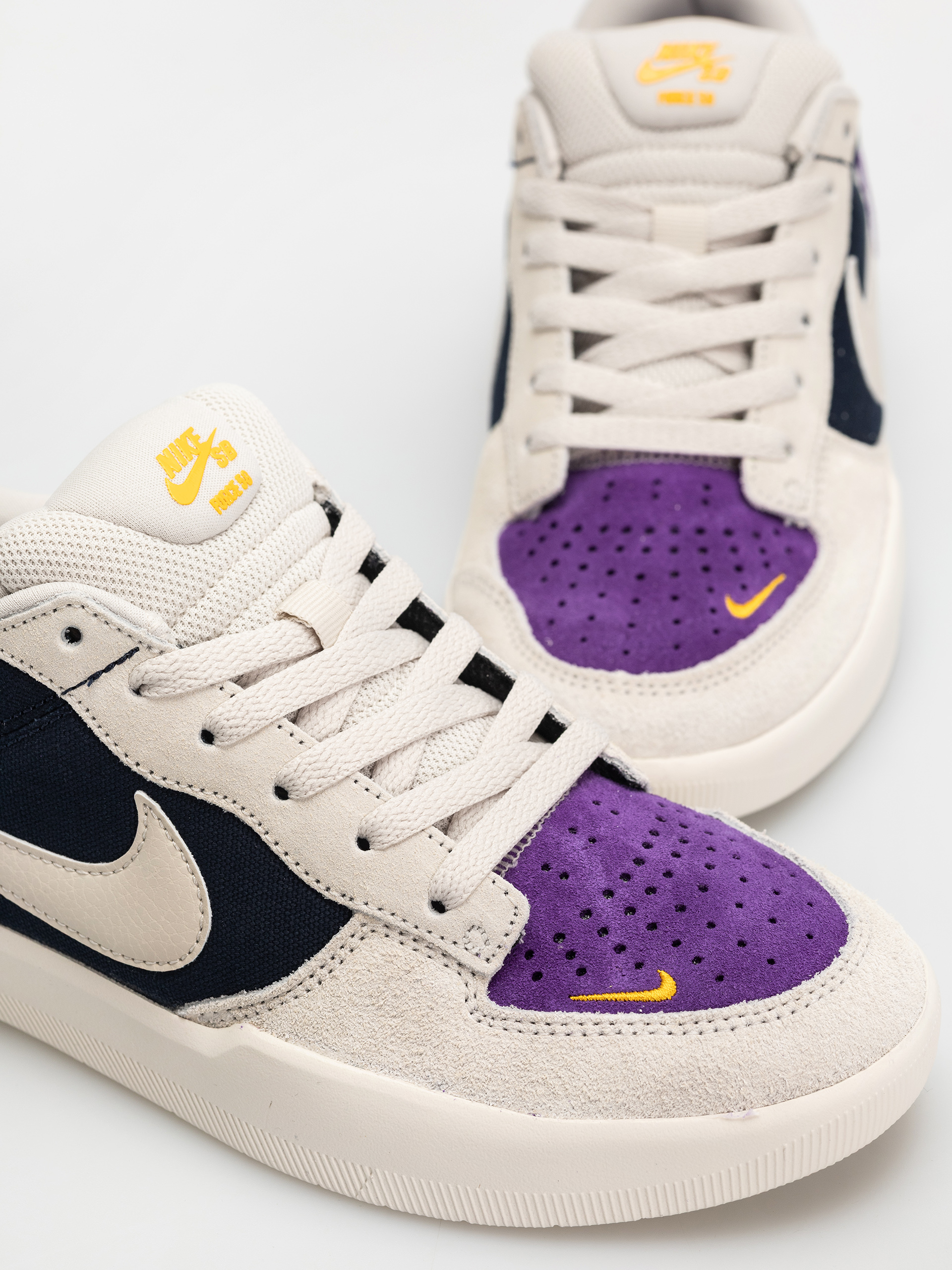 Boty Nike SB Force 58 (obsidian/lt orewood brn wild grape)