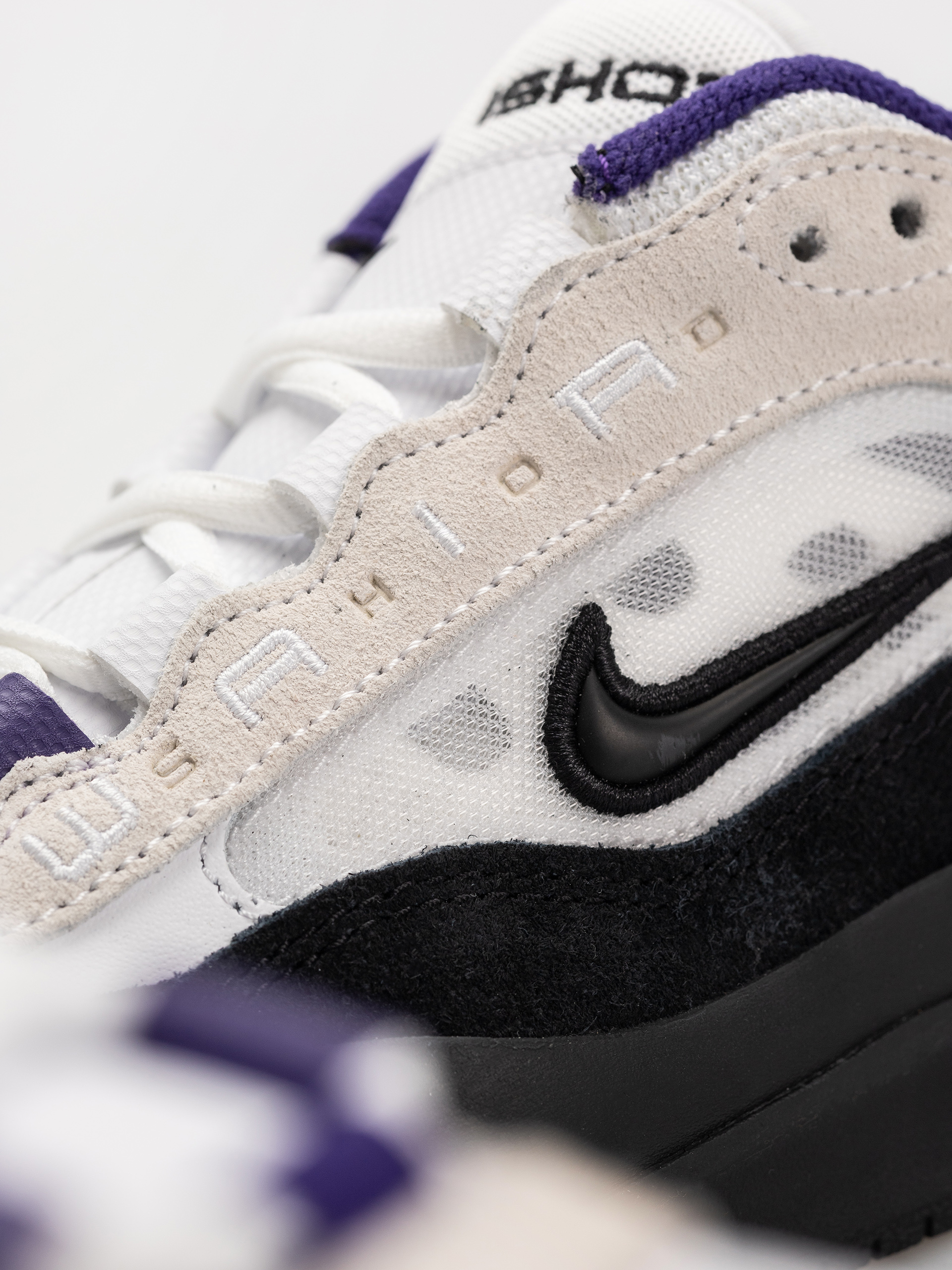 Boty Nike SB Air Max Ishod (white/black court purple black)