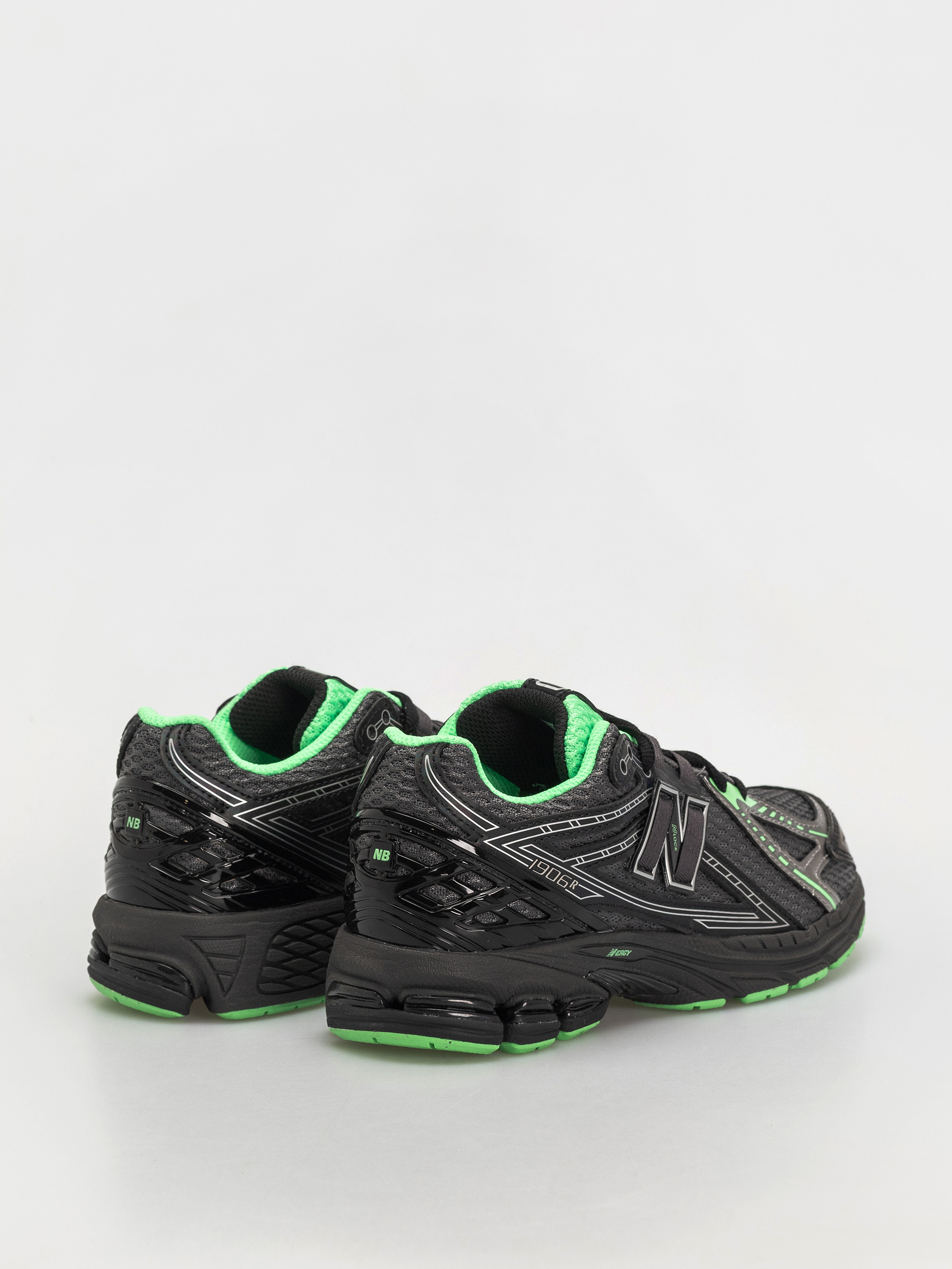 Boty New Balance 1906 JR (black)