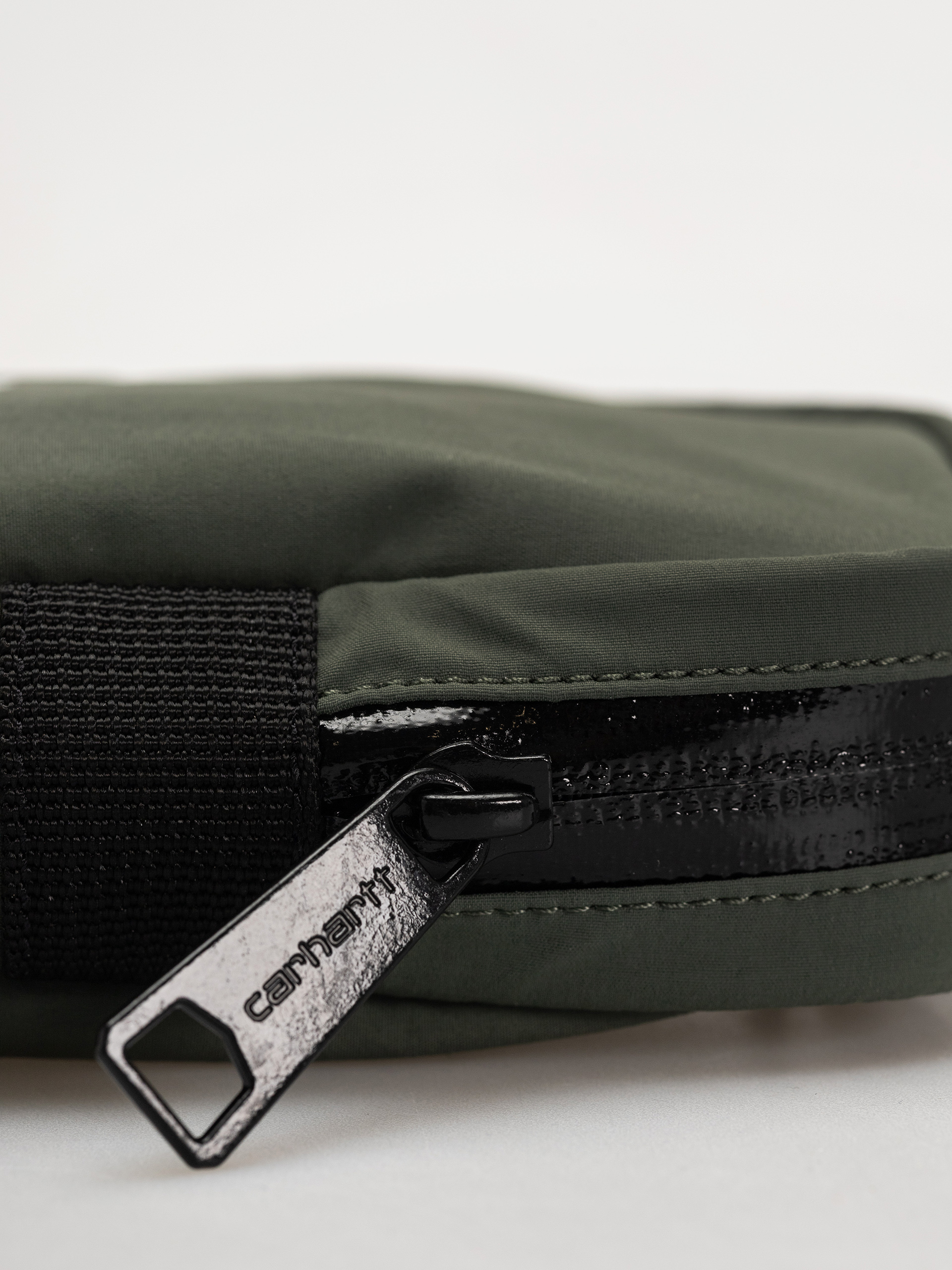 Ledvinka Carhartt WIP Bowden Pouch (opuntia)