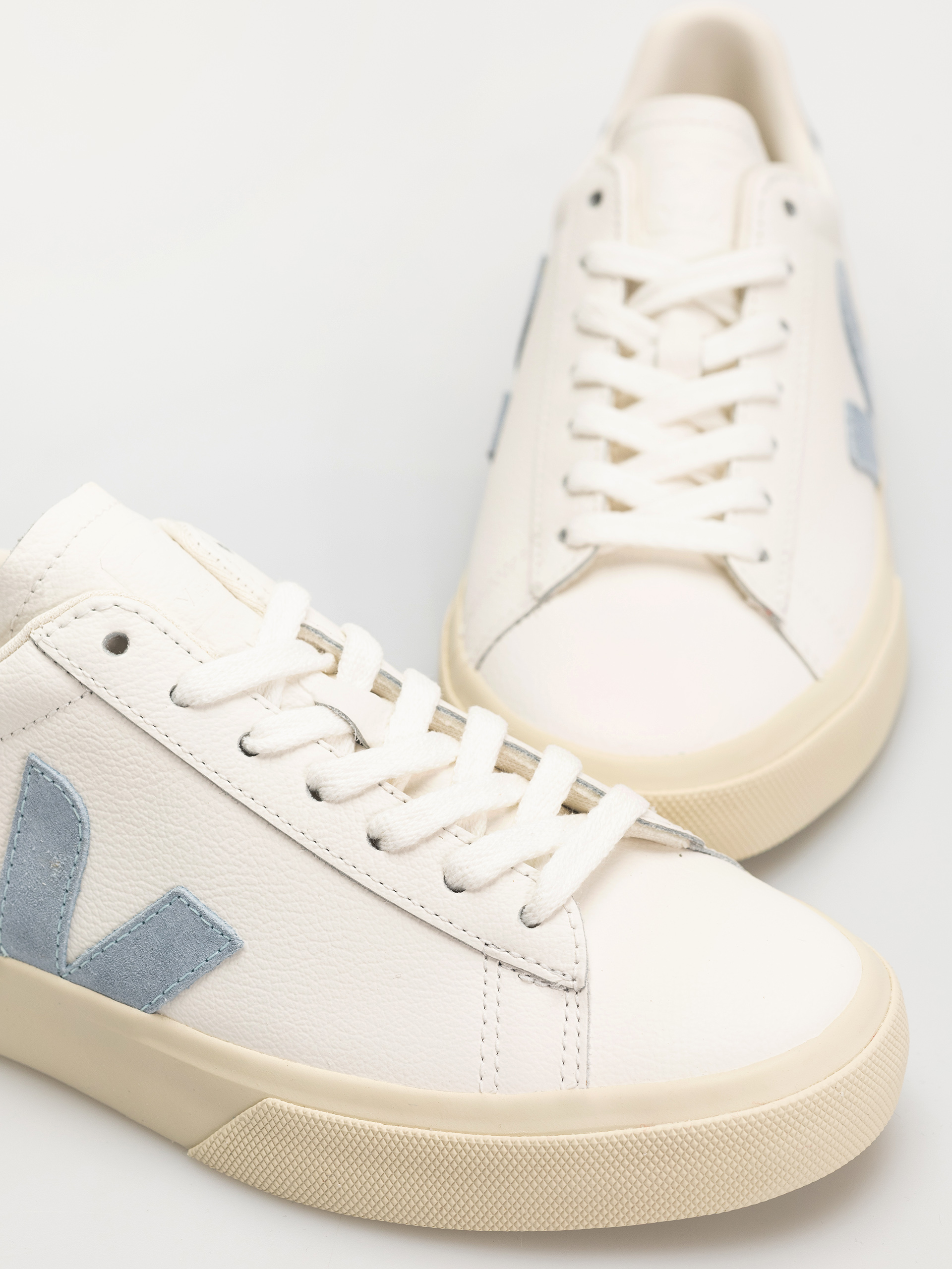 Boty Veja Campo Wmn (white steel)