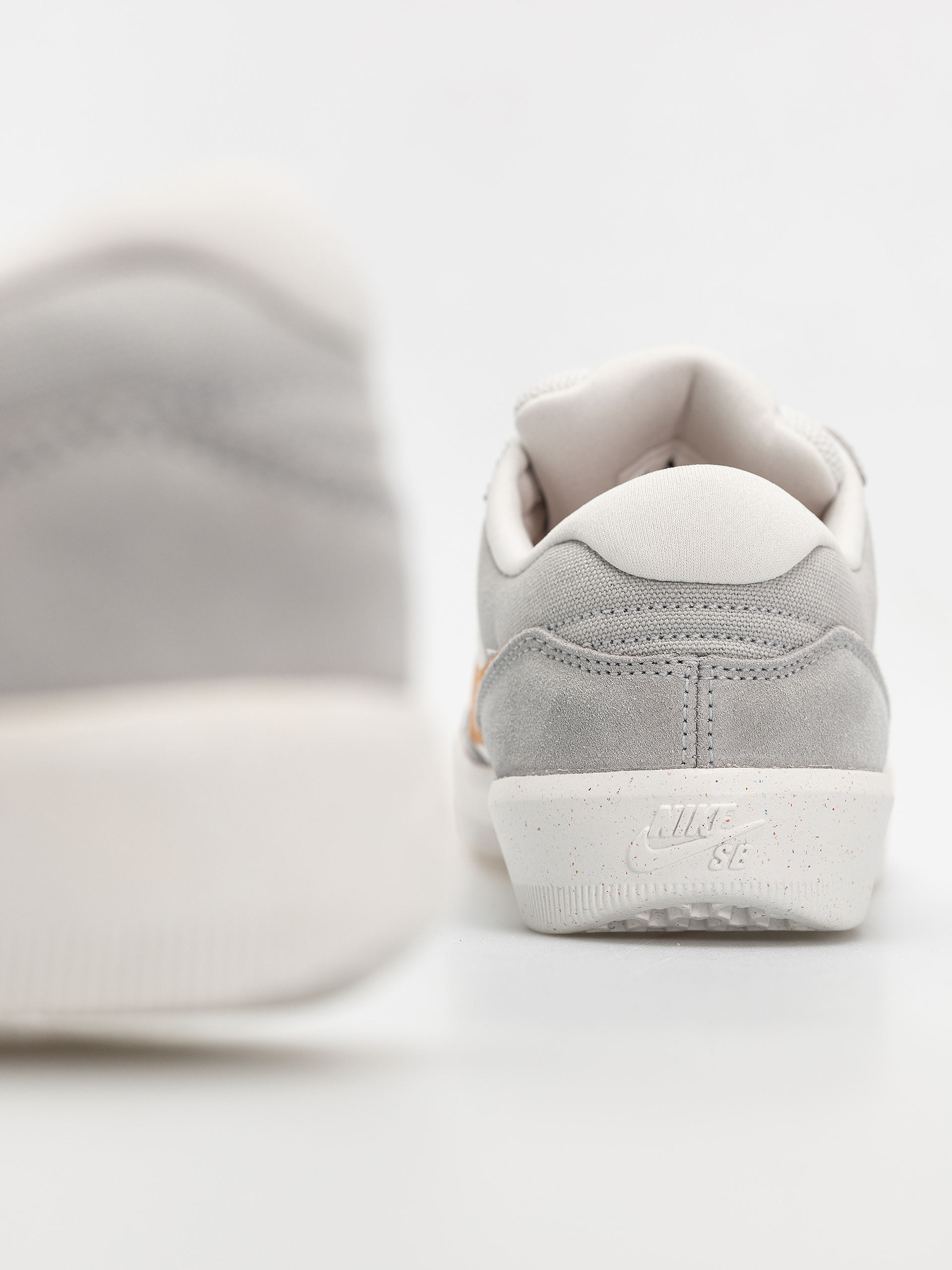 Boty Nike SB Force 58 (platinum tint/monarch wolf grey)