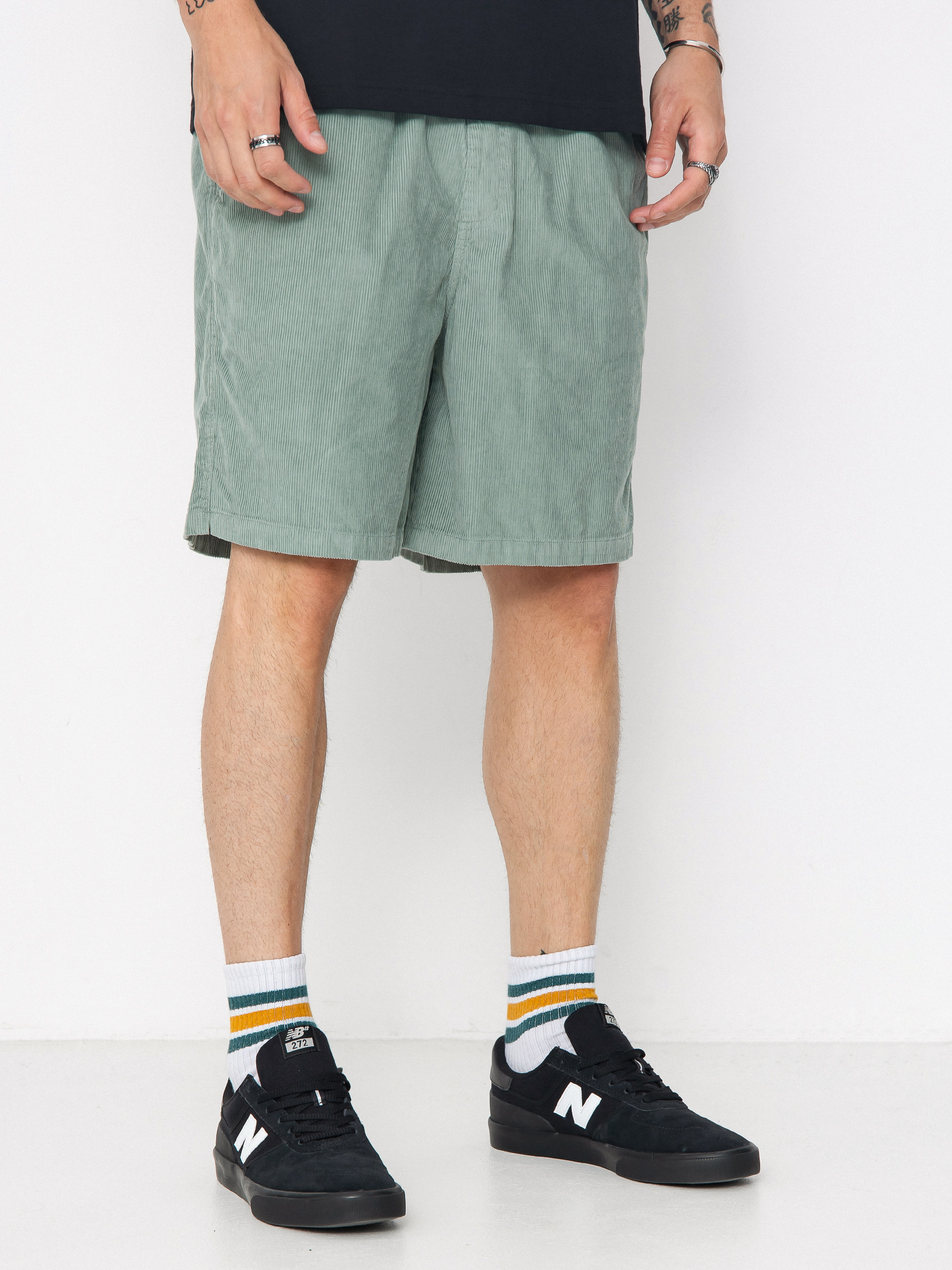 Kraťasy Quiksilver Taxer Cord (chinois green)