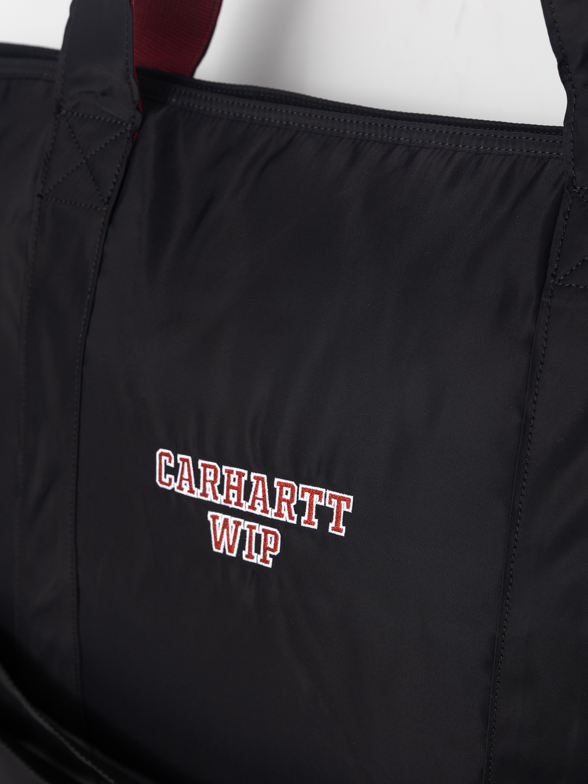 Kabelka Carhartt WIP Alumni Tote (black/scarlet)