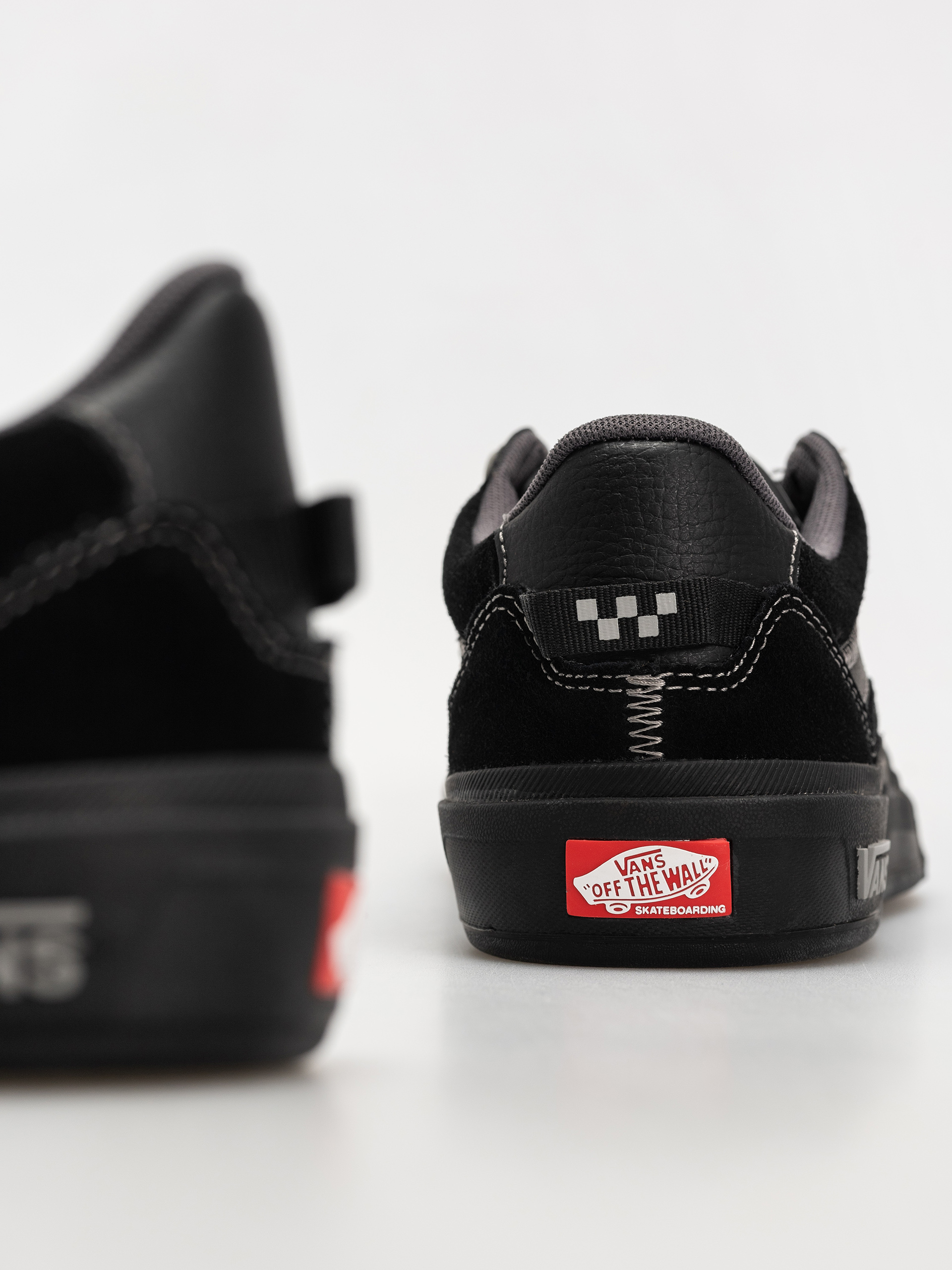 Boty Vans Skate 2 Wayvee (black/black/grey)
