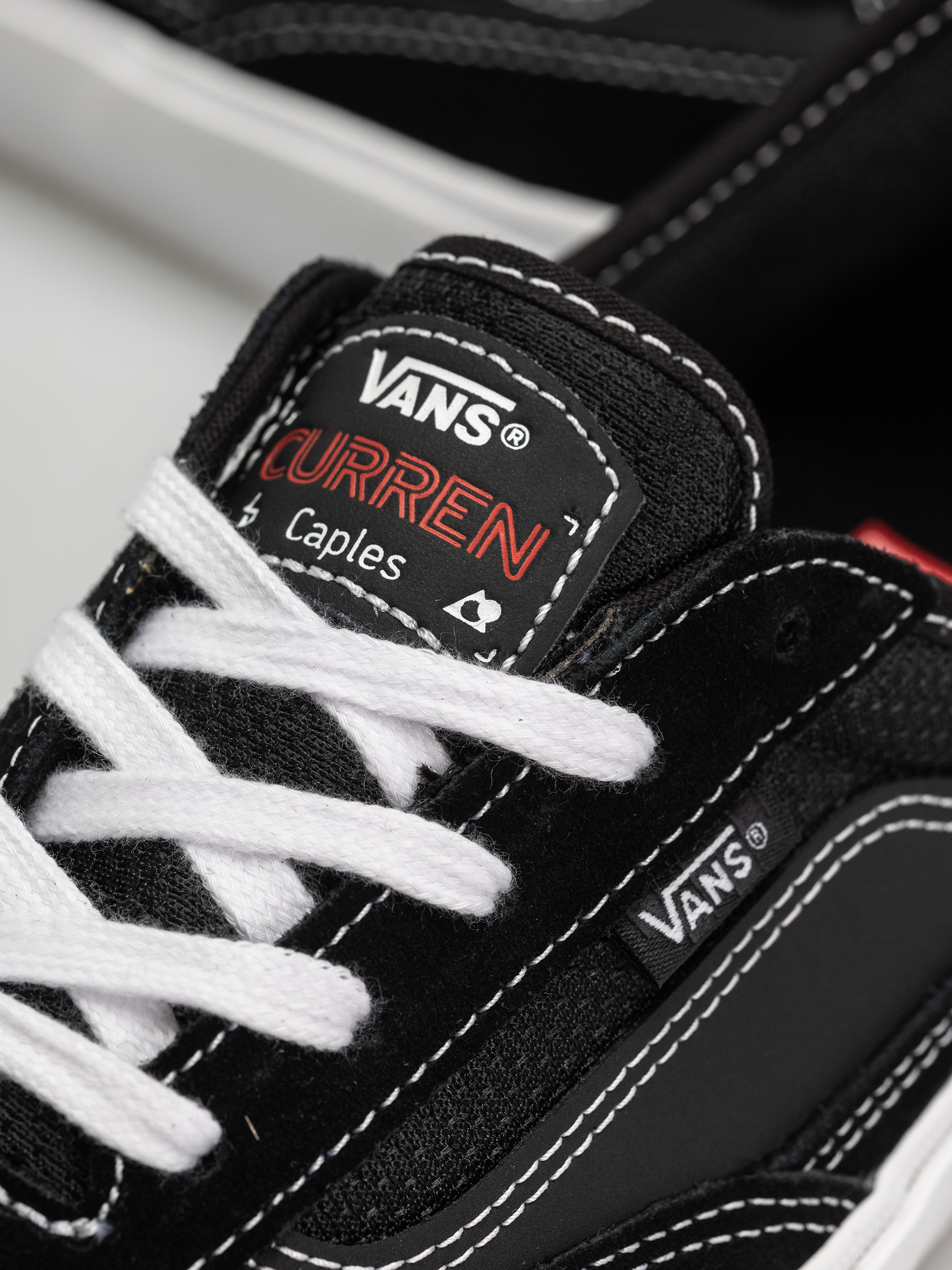 Boty Vans Skate Curren Caples (gum black/white)