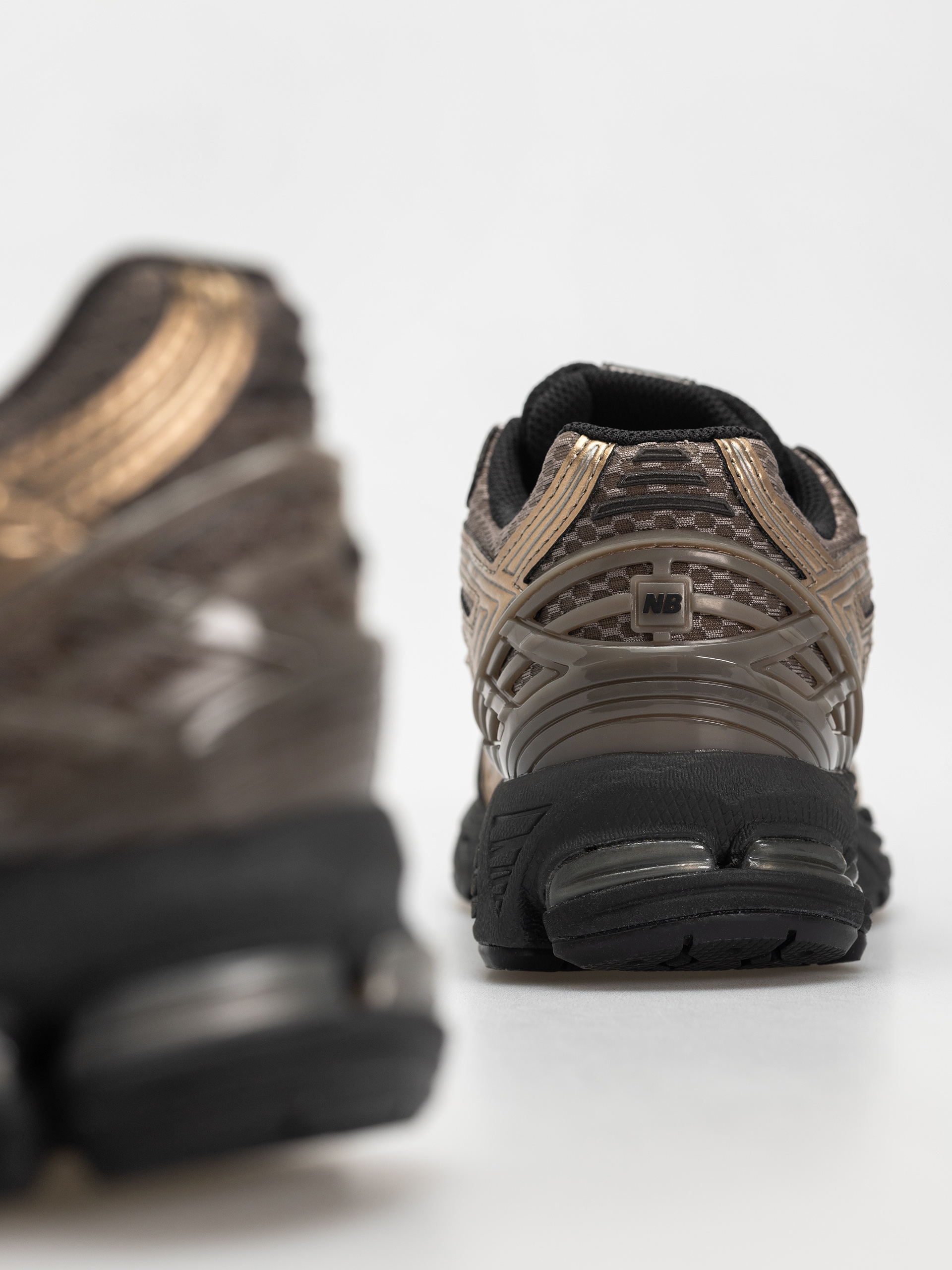 Boty New Balance 1906 (mushroom)