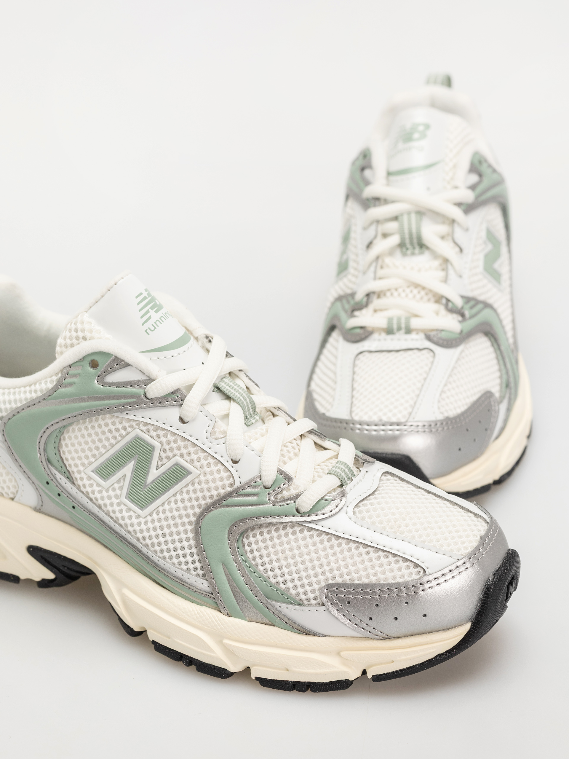 Boty New Balance 530 (silver metallic)