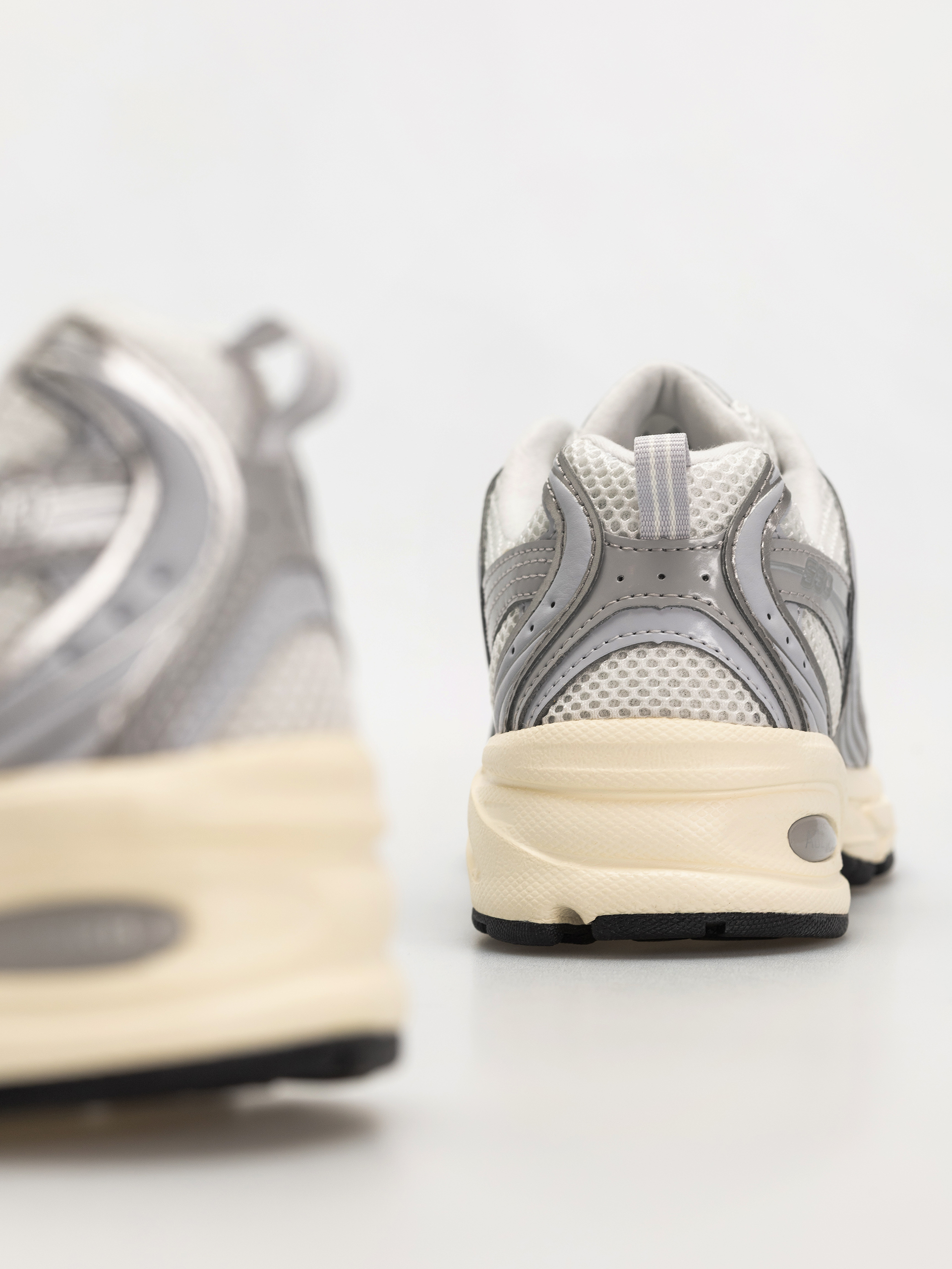 Boty New Balance 530 (silver metallic)