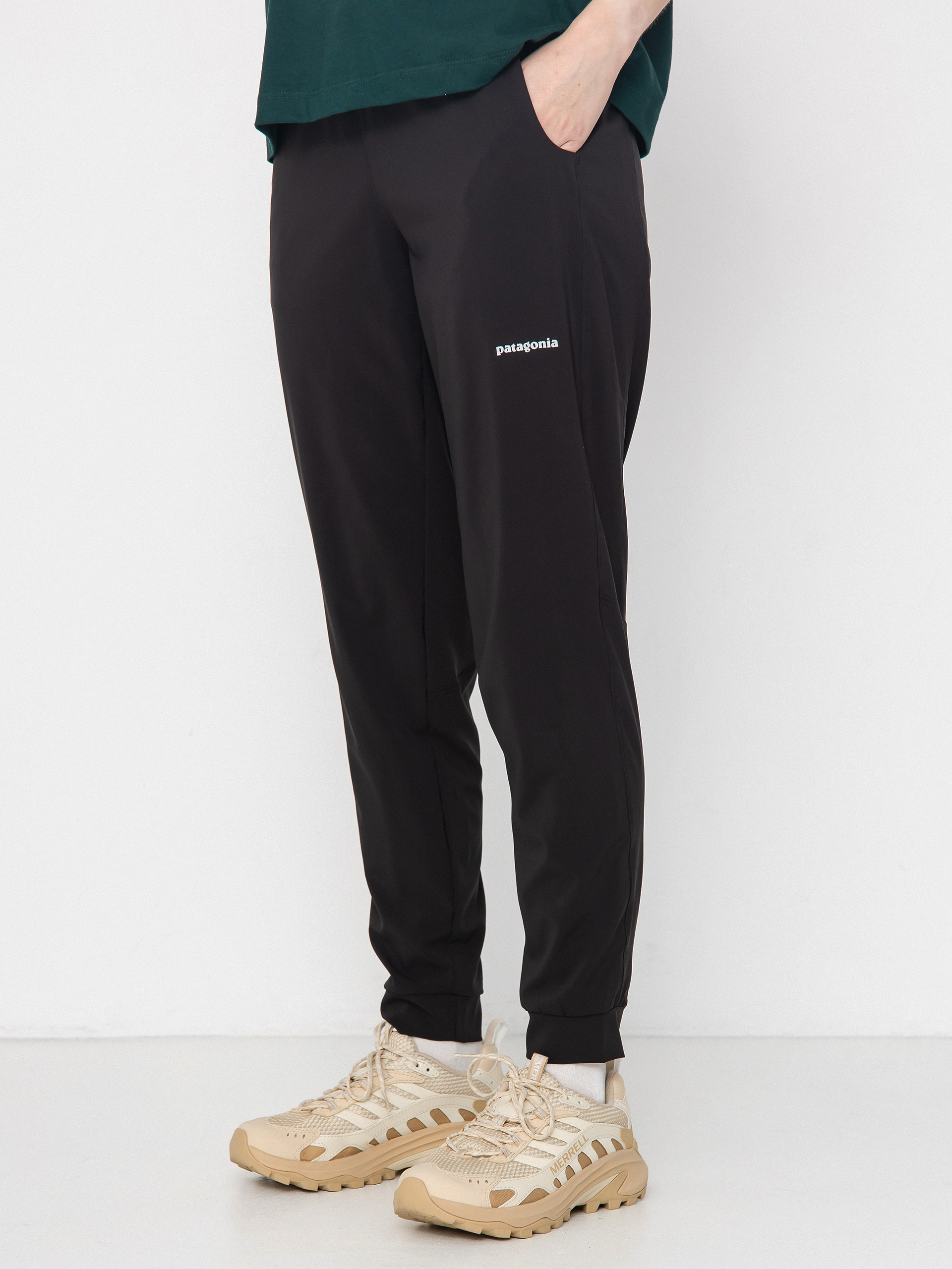 Kalhoty Patagonia Terrebonne Joggers Wmn (black)