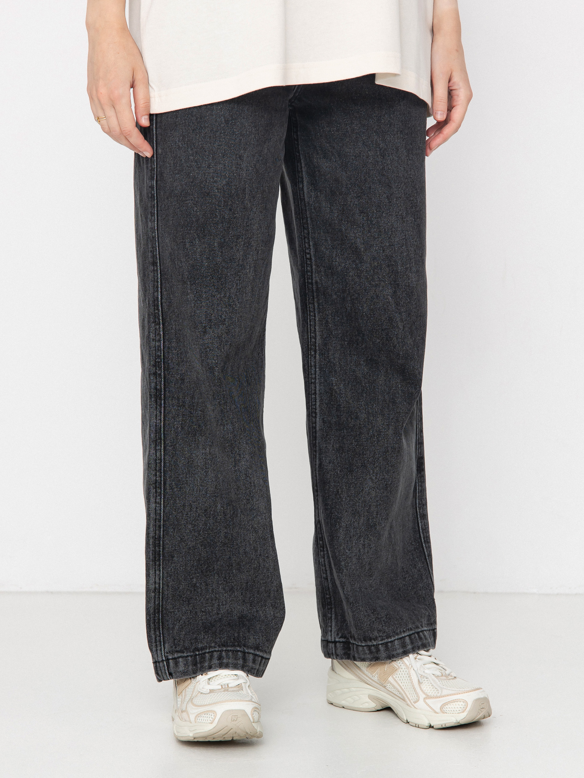 Kalhoty Santa Cruz Classic Baggy Jeans Wmn (black wash)