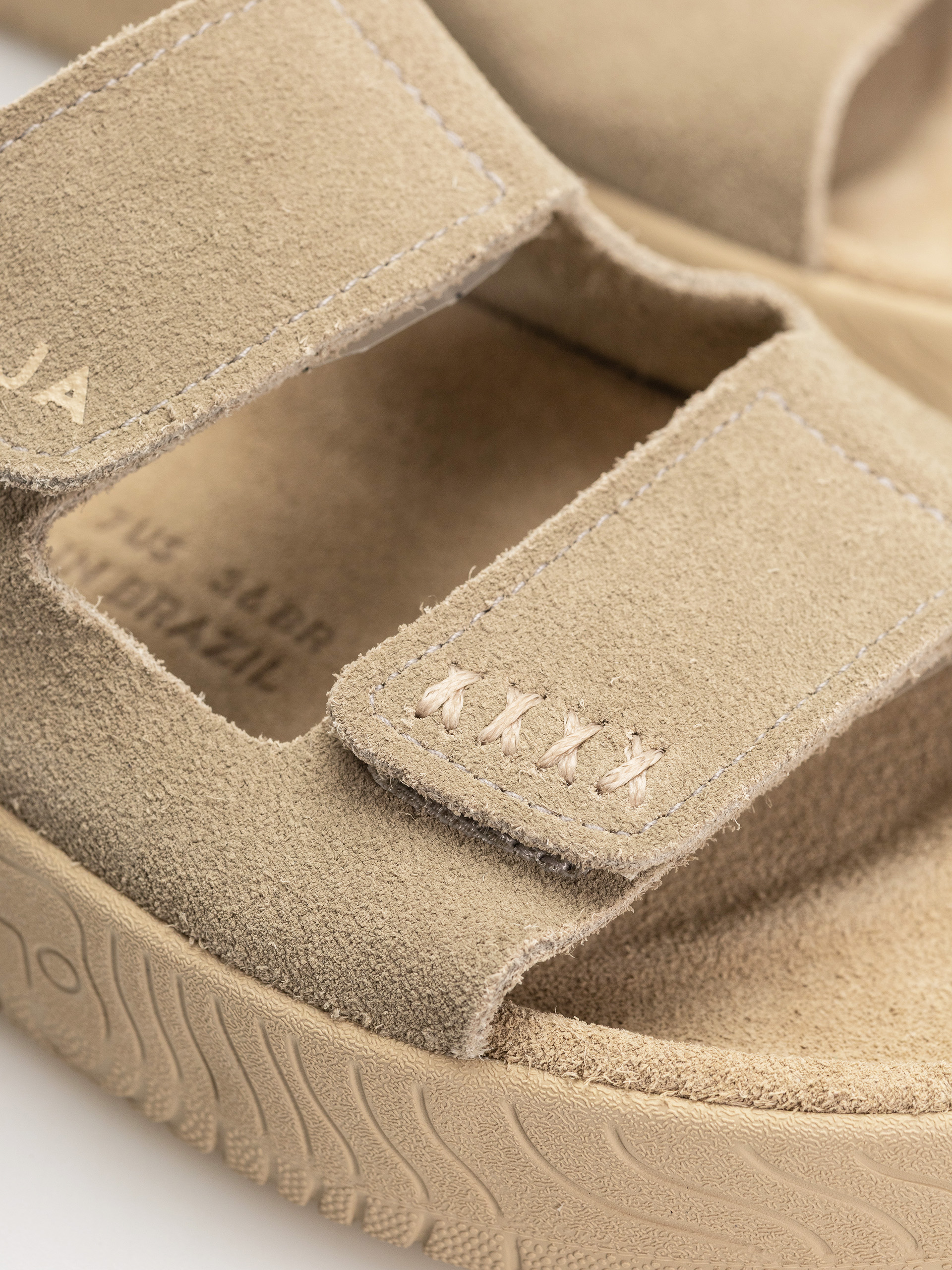 Boty Veja Etna Wmn (taupe almond)