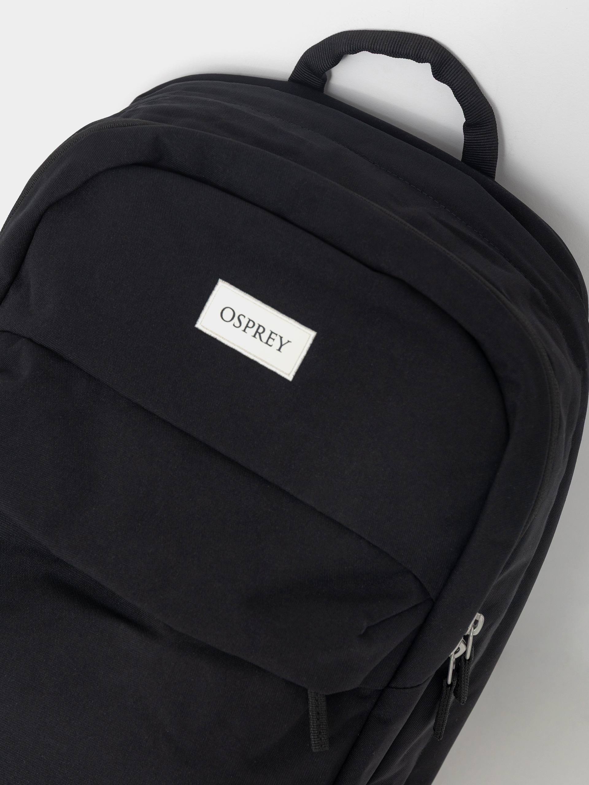 Batoh Osprey Arcane XL Day (black)